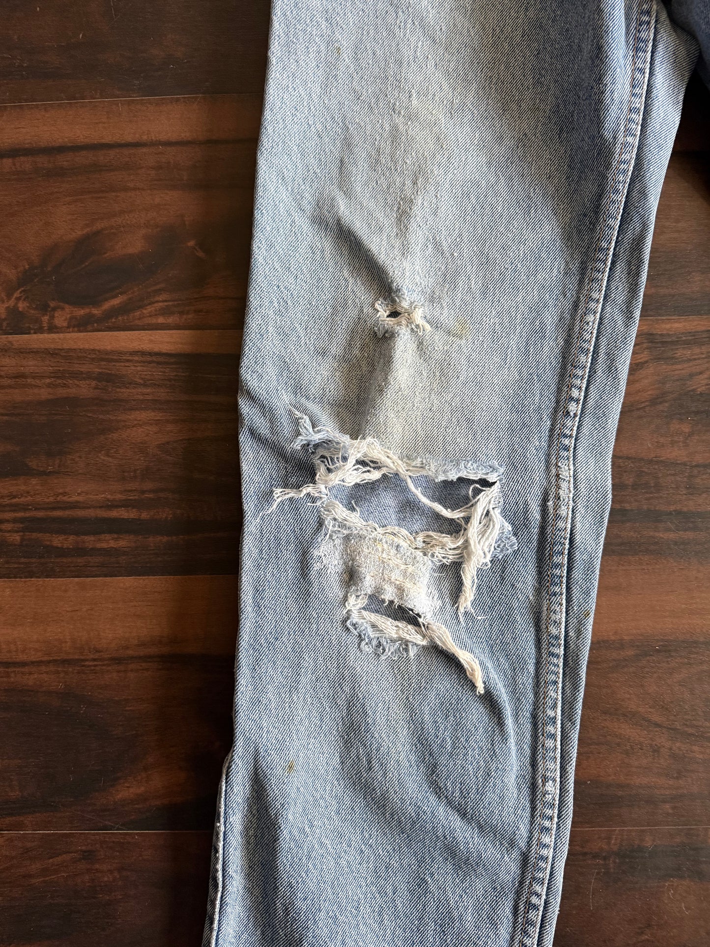 Vintage Levi’s Silver Tab Western Style Distressed Denim Jeans- 30x33