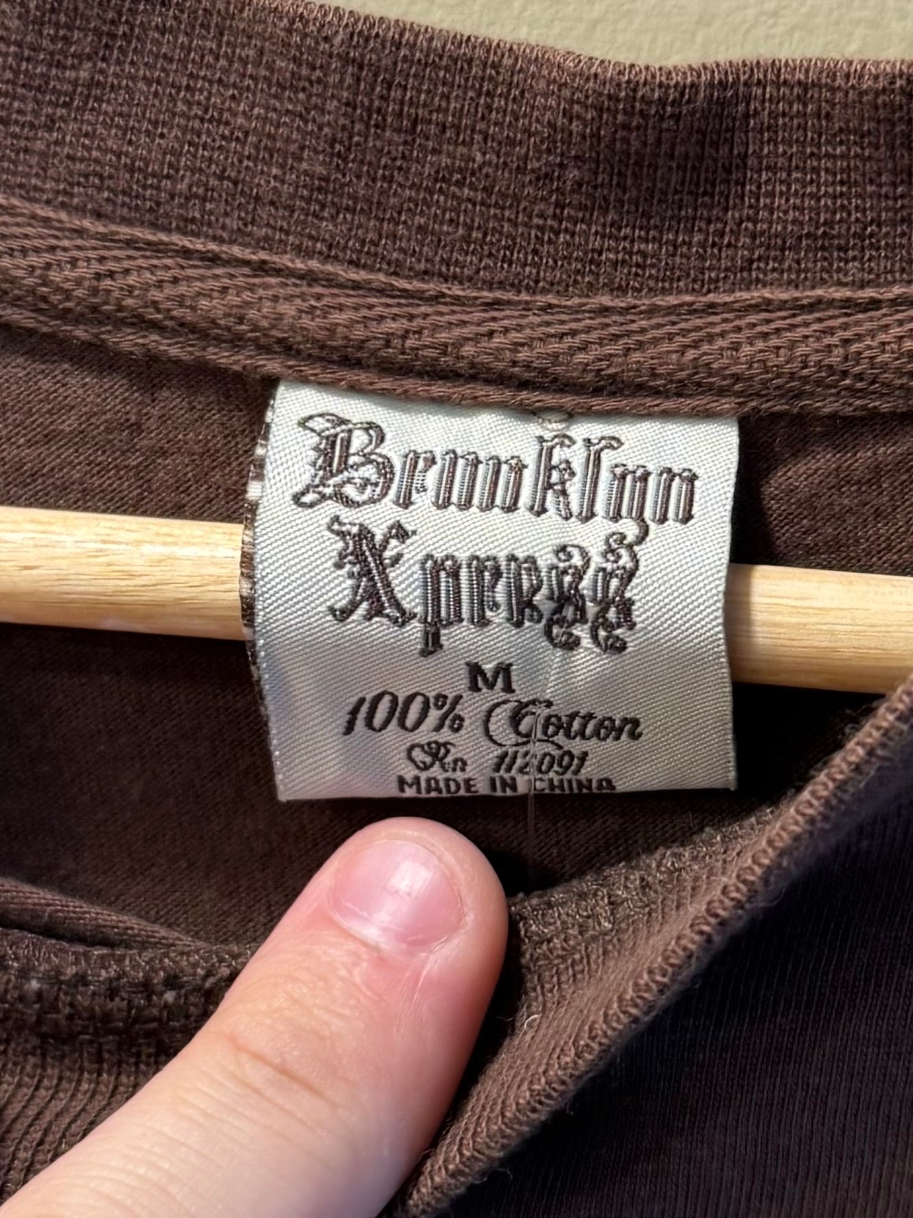 Vintage Y2K Brooklyn Express Brown T-Shirt- M/L