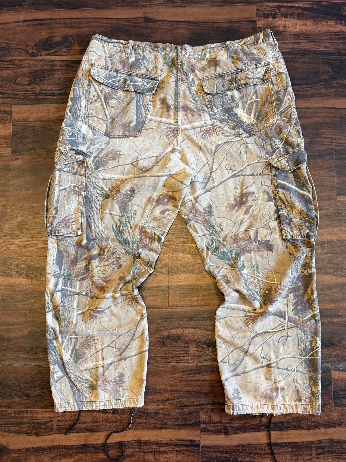 Vintage RealTree AP Camo Baggy Cargo Pants- 44x32