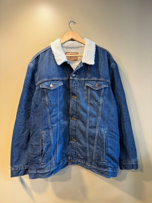 Vintage Levi’s Dark Wash Sherpa Lined Denim Jacket- XXL