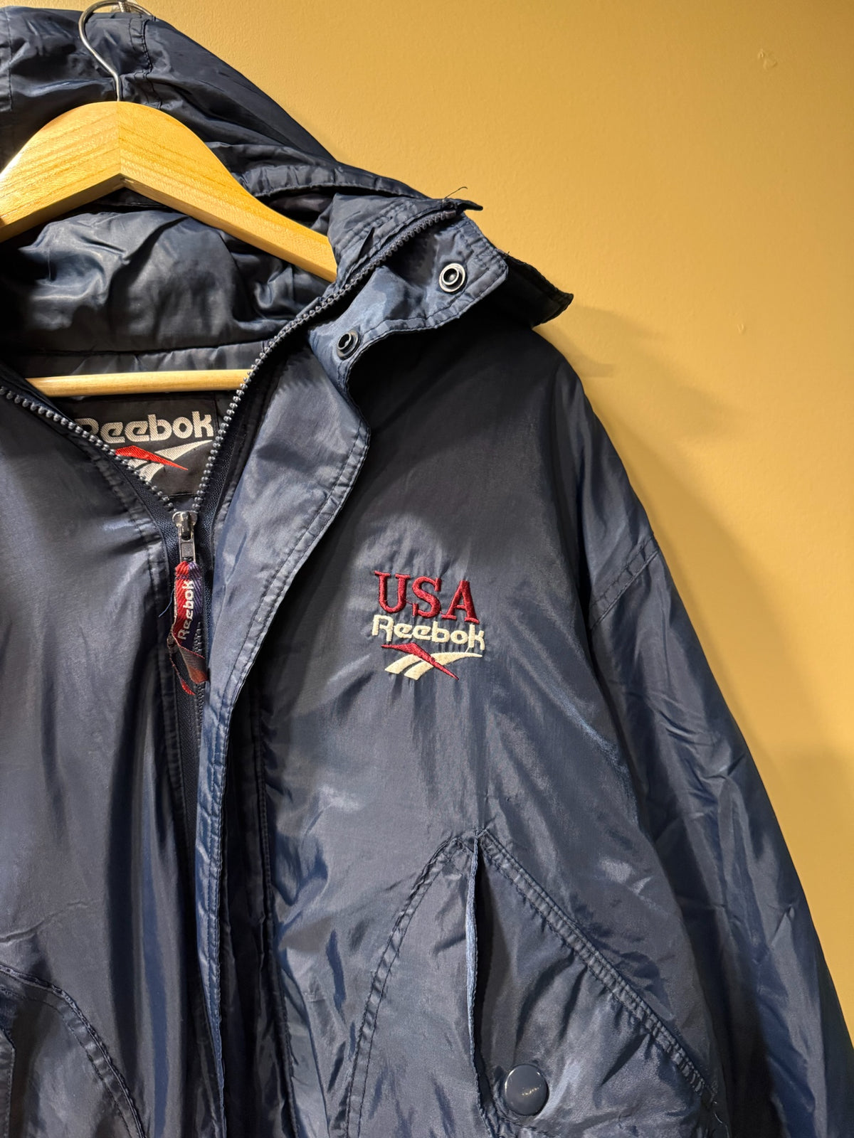 Vintage Reebok USA Zip Jacket - L