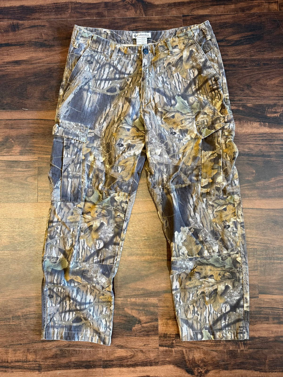 Vintage Columbia Sportswear Mossy Oak Camo Baggy Cargo Pants- 34x30
