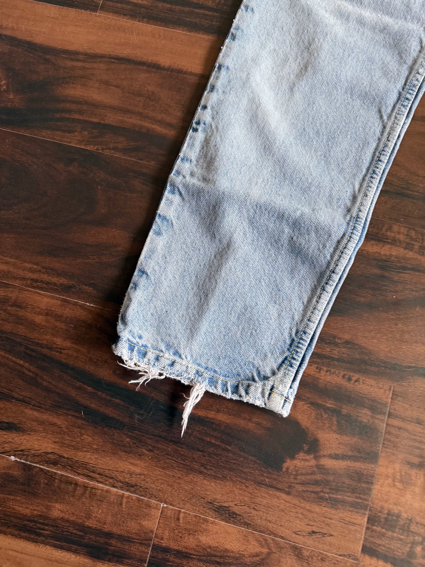 Vintage Tommy Hilfiger Light Wash Denim Jeans- 28x28