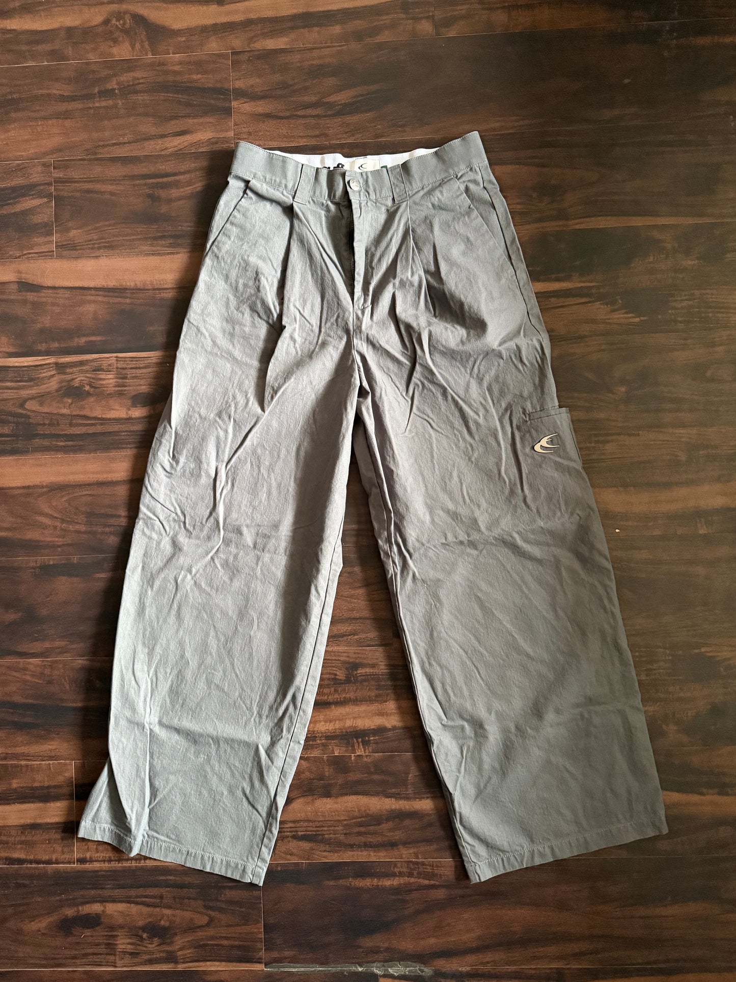 Scuffers Modern Gray Pleated Wide Leg Trousers- 30x30