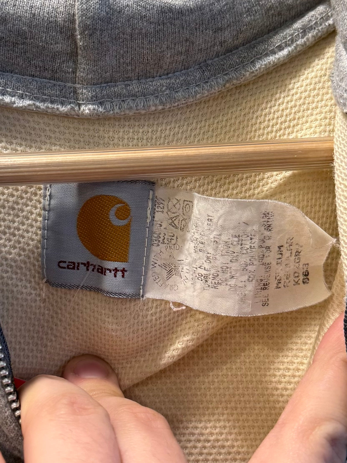 Vintage Carhartt Gray Thermal-Lined Zip-Up Hoodie Sweatshirt- M