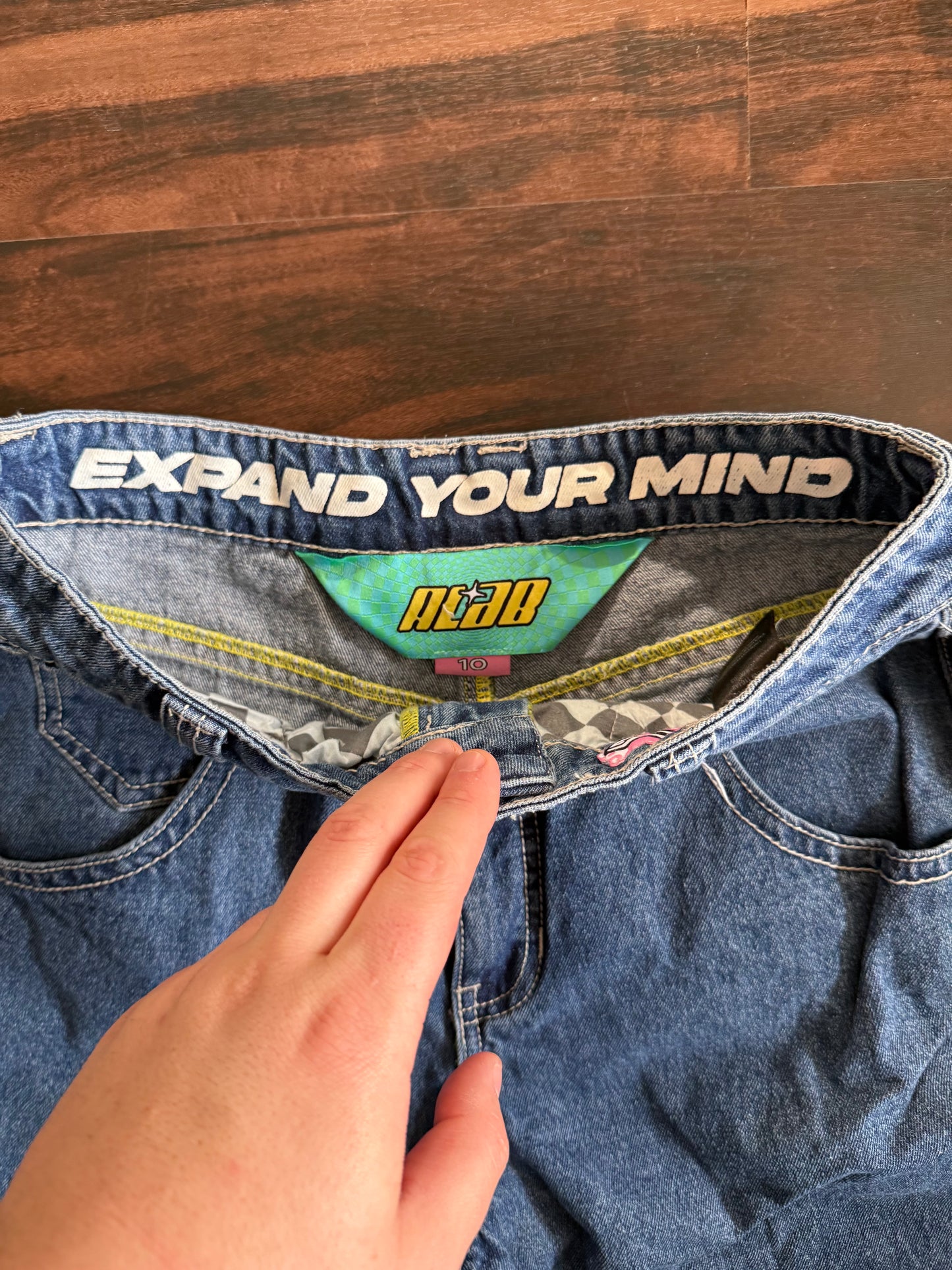 Alab Wide Leg Embroidered Baggy Denim Jeans- 32x33
