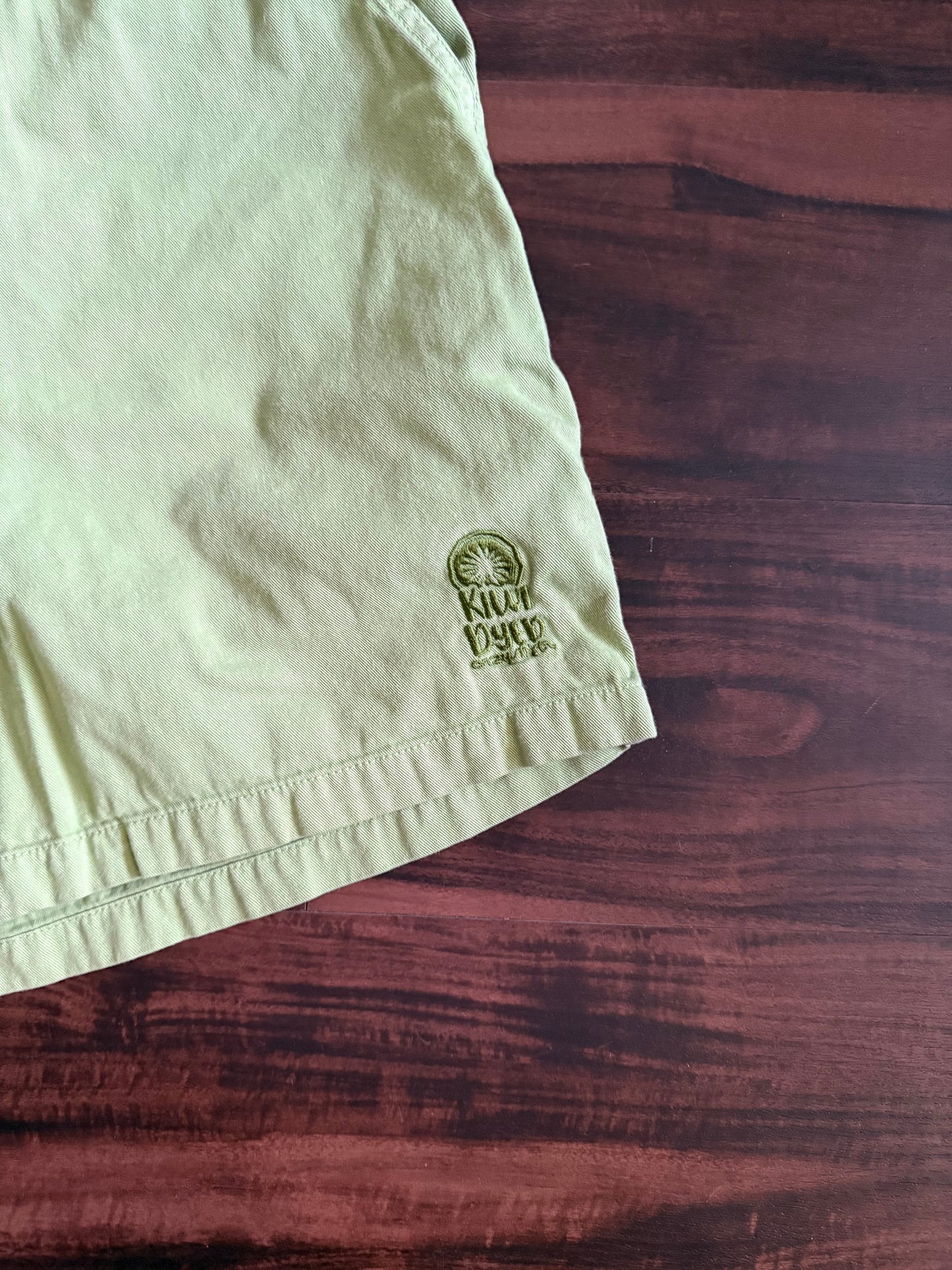 Vintage Kiwi Dyed Shorts- 28