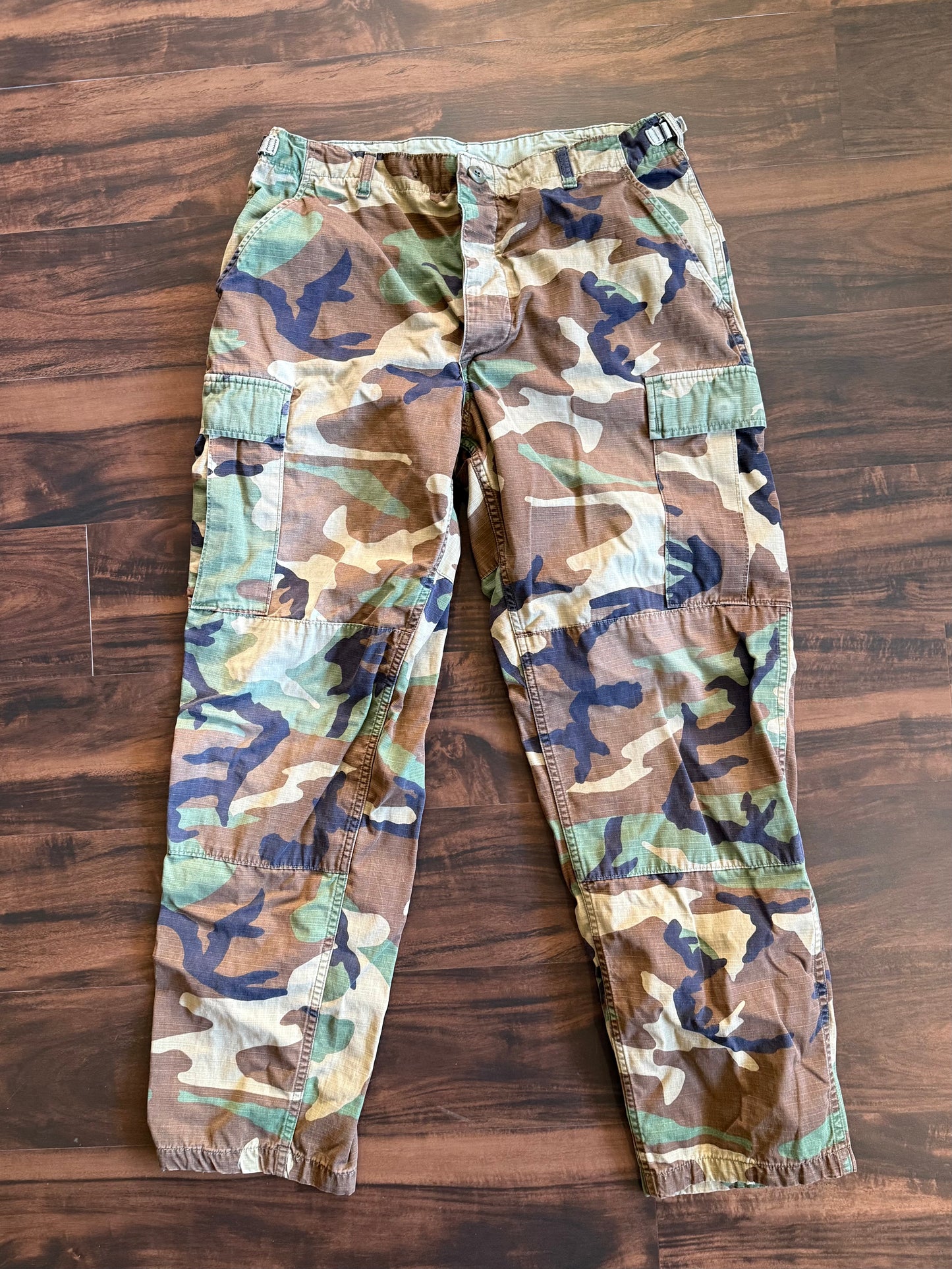 Vintage Military Camouflage Cargo Pants- 32x30