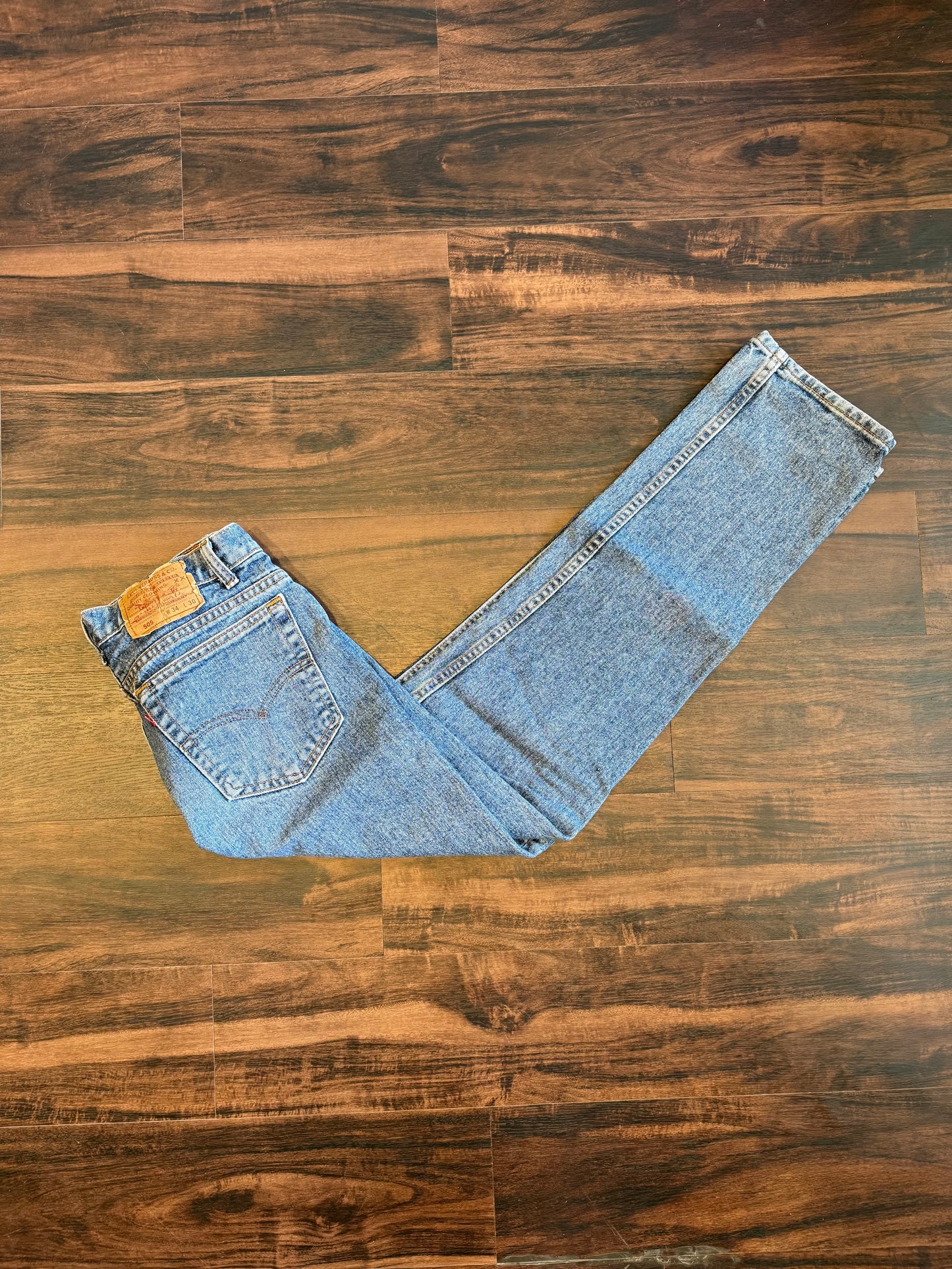 Vintage Levi’s 505 Dark Wash Denim Jeans- 32x31
