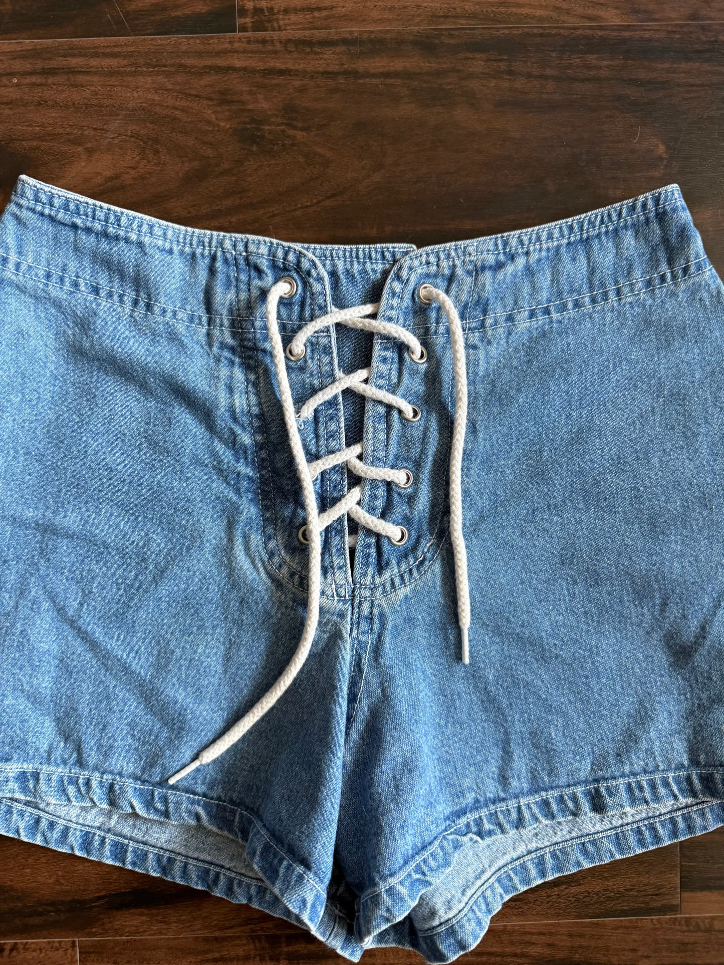 Vintage Ocean Pacific Women’s Denim Surfwear Shorts- 25