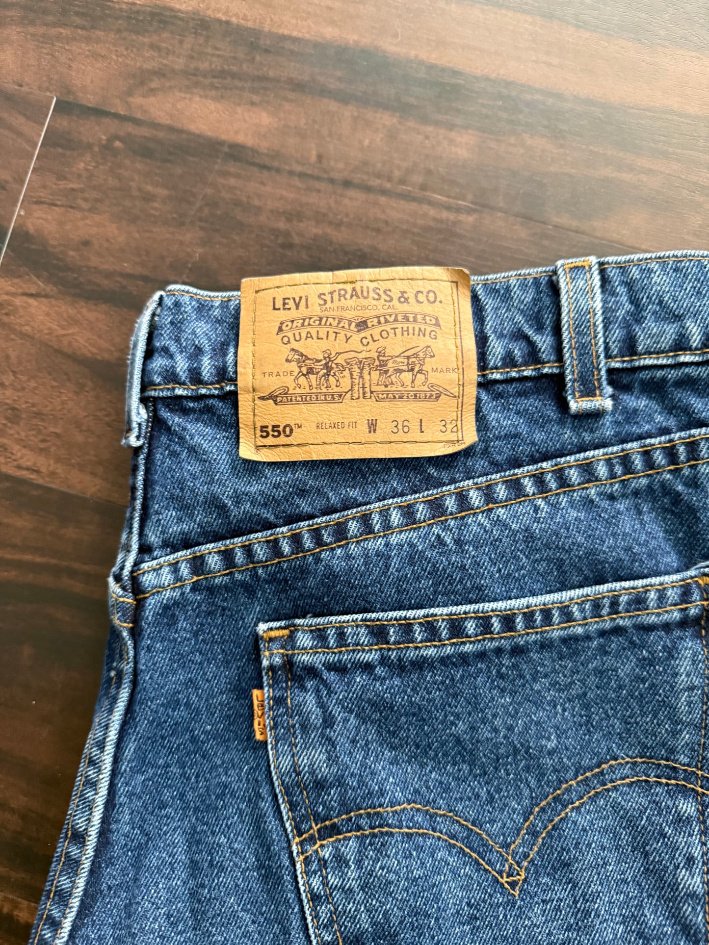 Vintage Levi’s Orange Tab Dark Wash Denim Jeans- 34x32