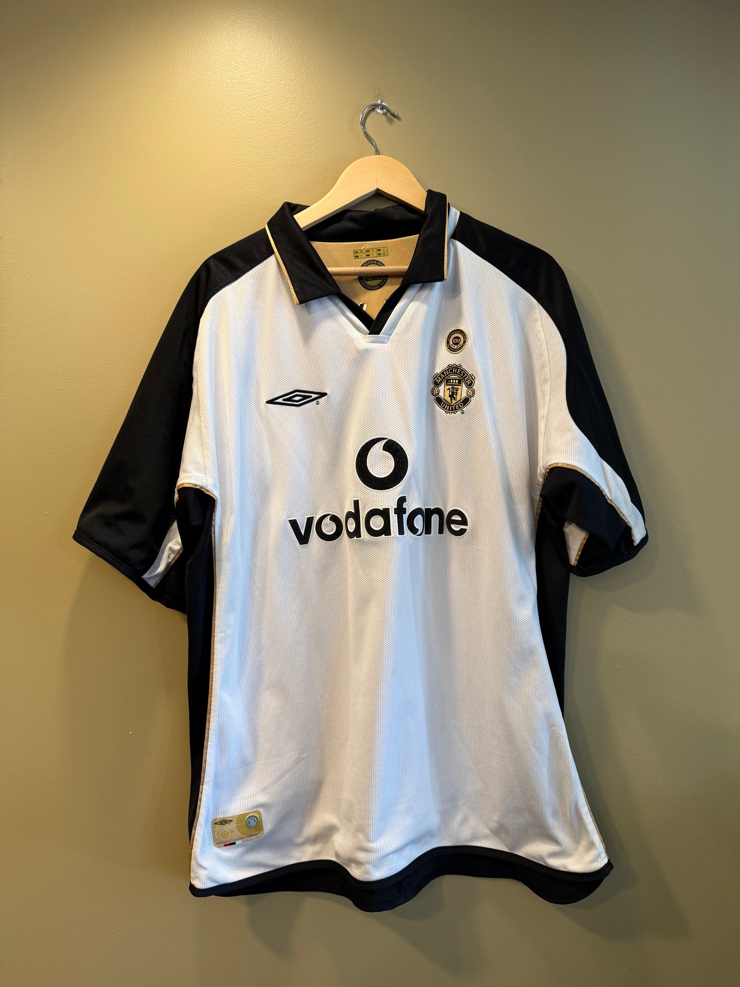 Vintage 02 Manchester United David Beckham Centenary Reversible Jersey- XL