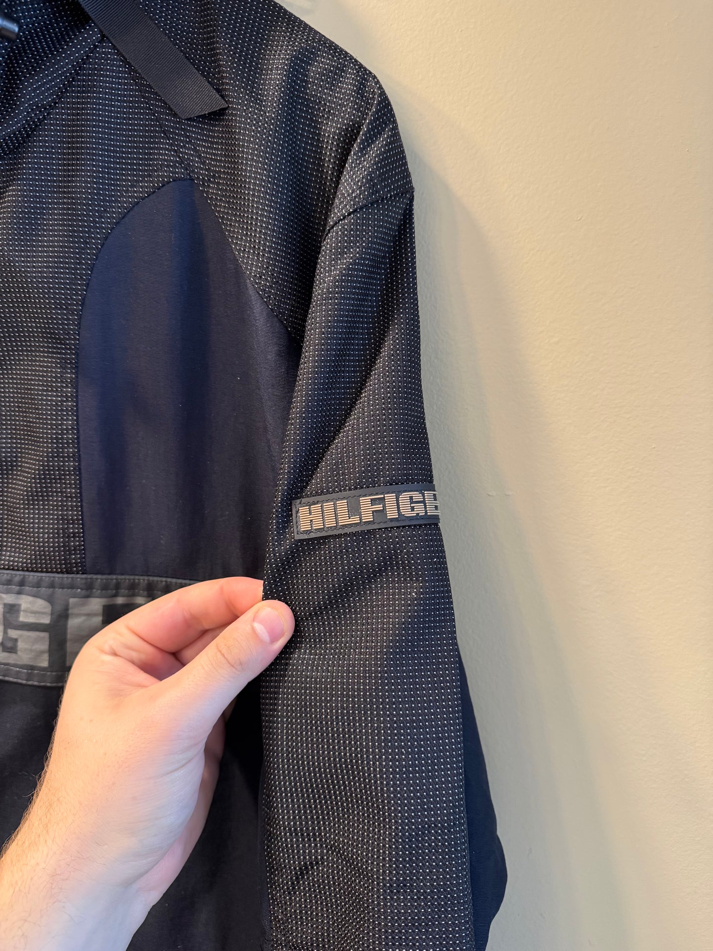 Vintage Tommy Hilfiger Black Rain Jacket- M/L