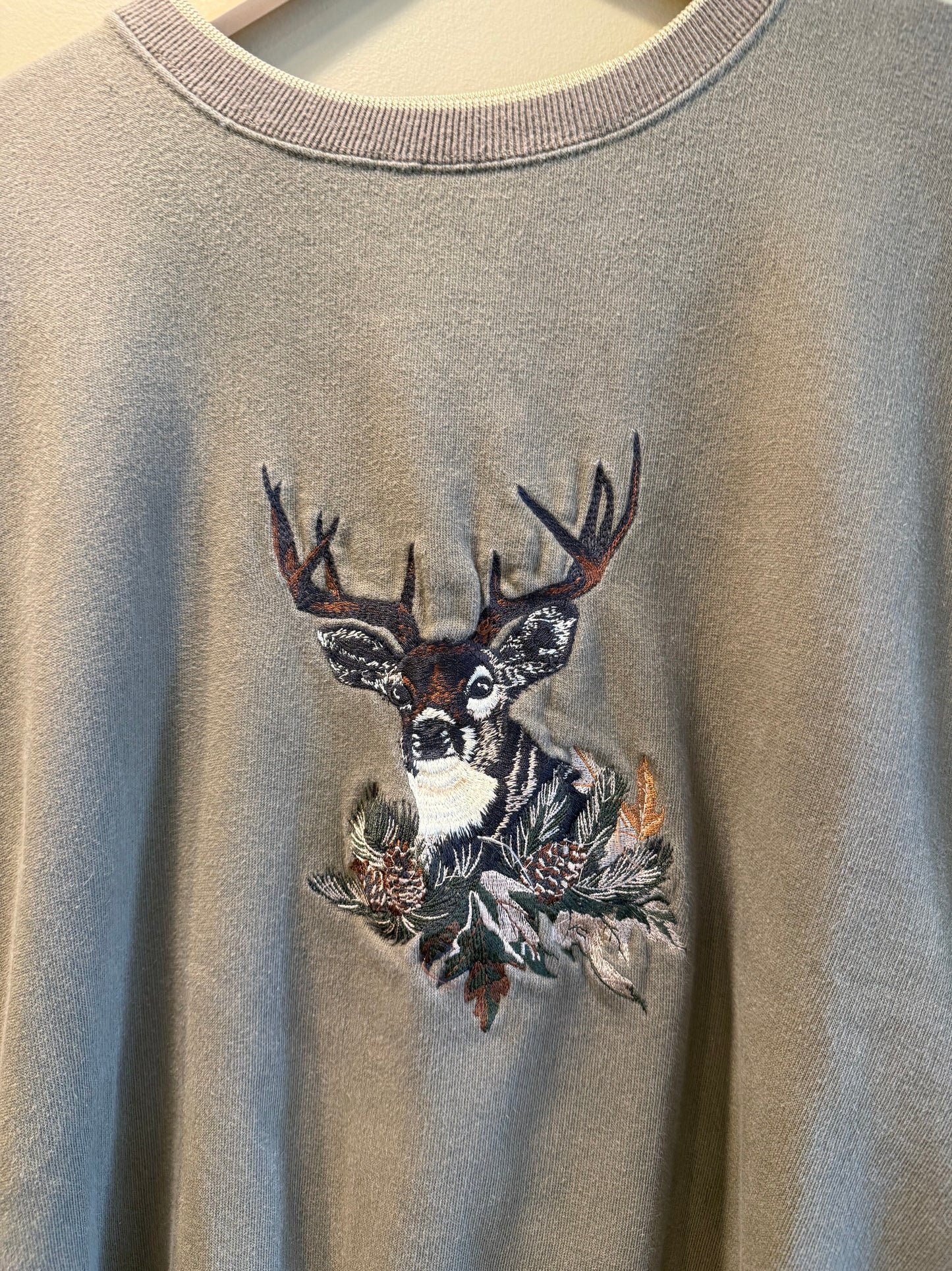 Vintage Whitetail Deer Green Embroidered Nature Sweatshirt- XXL