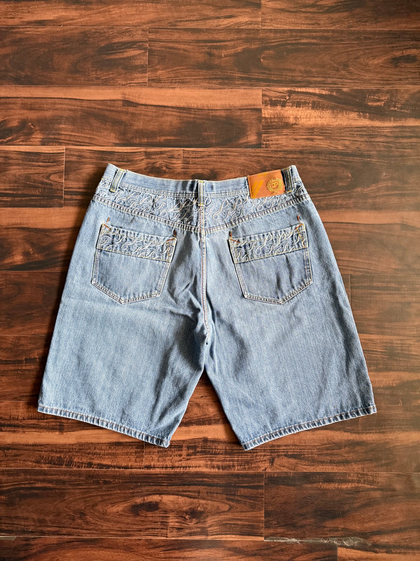 Vintage Y2K Phat Farm Embroidered Denim Jean Shorts- 38