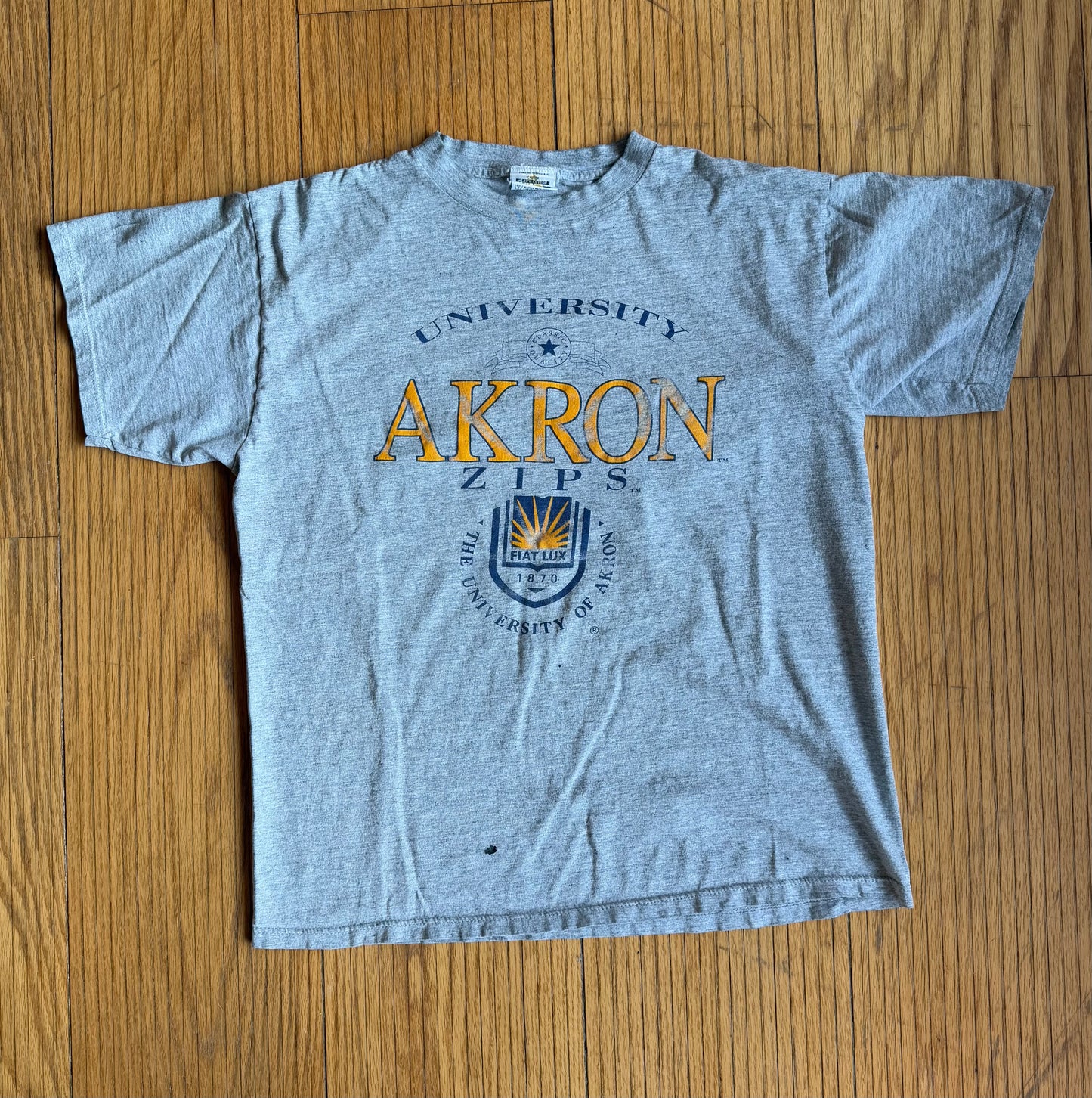 Vintage University of Akron T-Shirt- L