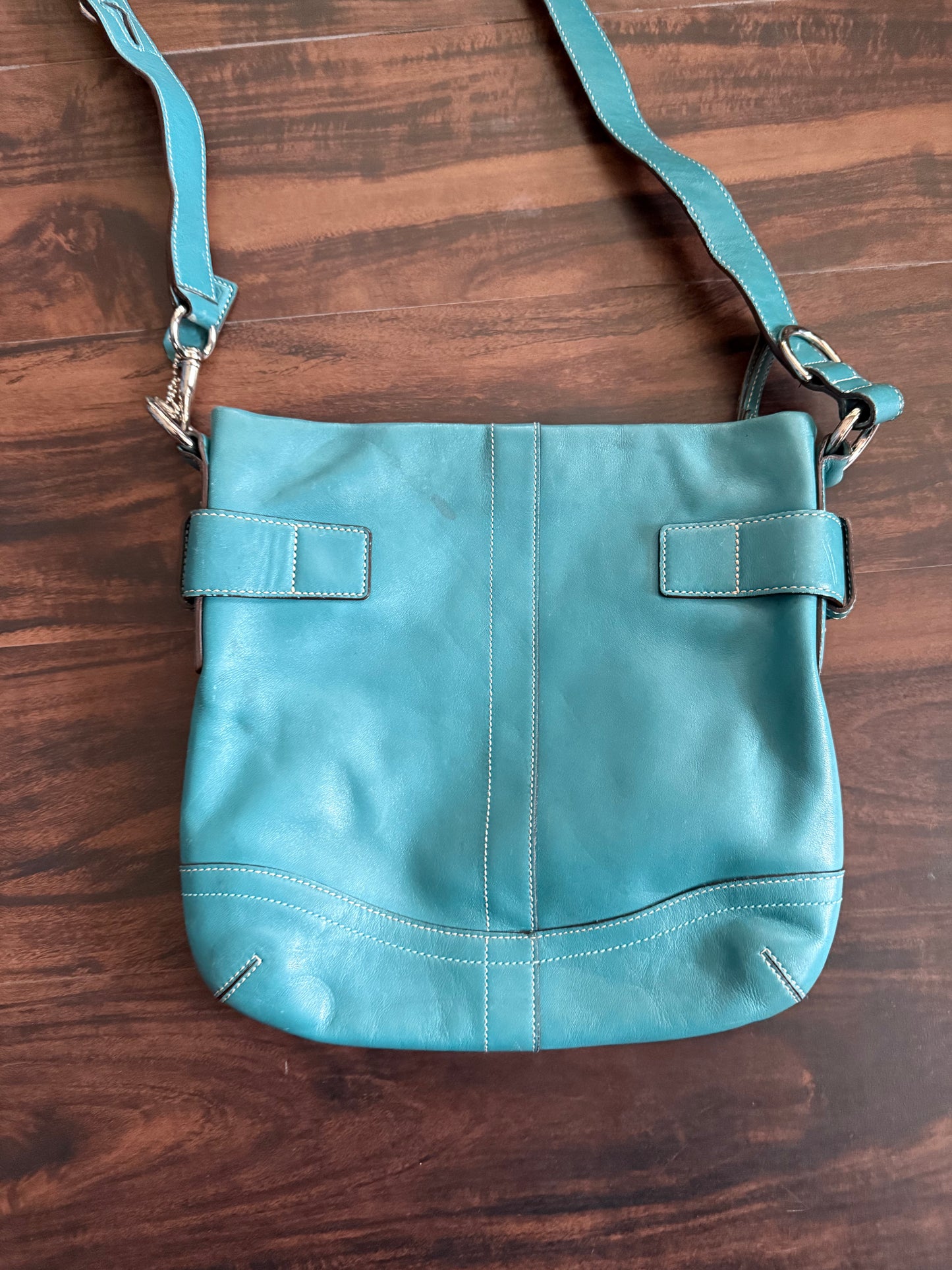 Vintage Authentic Coach Turquoise Leather Hobo Shoulder Bag