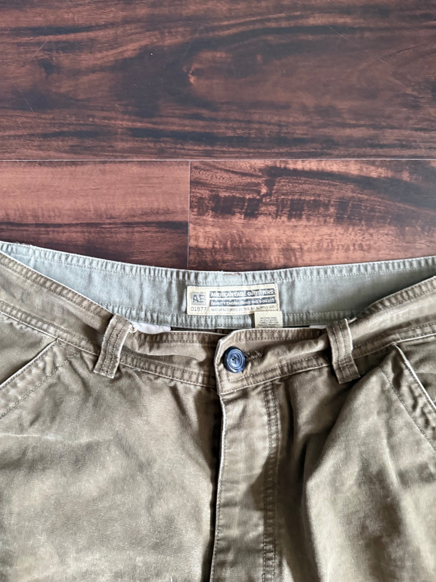 Vintage American Eagle Green Baggy Fit Cargo Shorts- 34