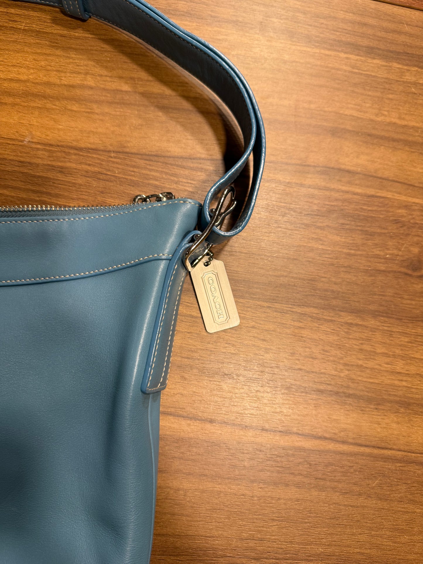 Vintage Coach 9188 Icy Blue Slim Bucket Shoulder Bag