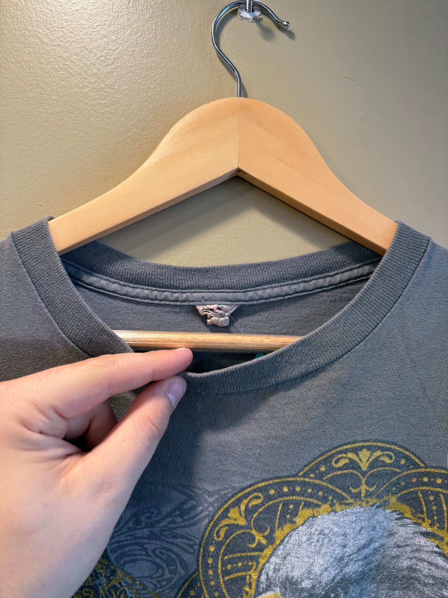 Vintage Bald Eagle Tribal Gray T-Shirt- XL