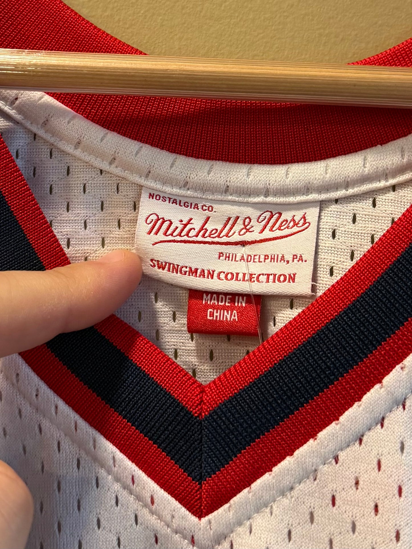 Vintage Mitchell & Ness Hakeem Olajuwon Houston Rockets White NBA Jersey- XXL