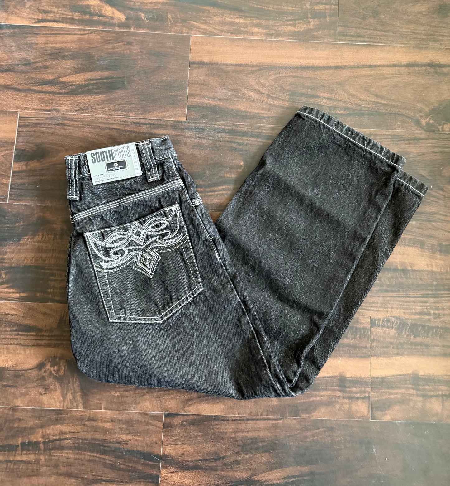 Vintage Y2K South Pole Embroidered Black Streetwear Denim Jeans- 25x24