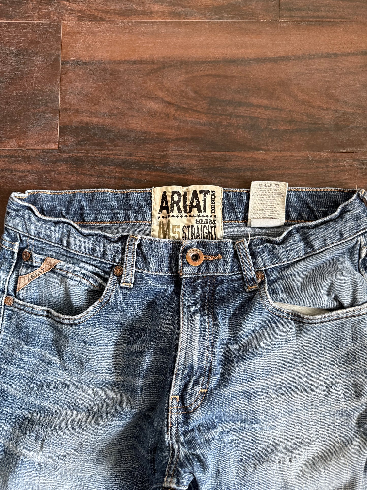 Vintage Ariat Slim Straight Cowboy Light Wash Denim Jeans- 33x34