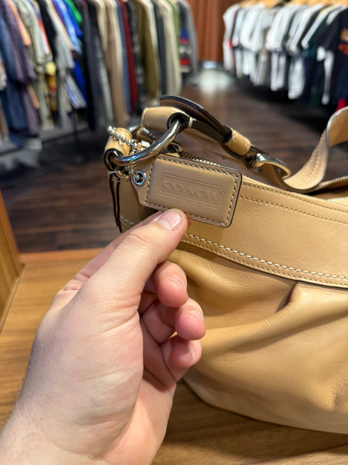 Vintage Coach Leather Tan Buttery Soft Hobo Bag Purse