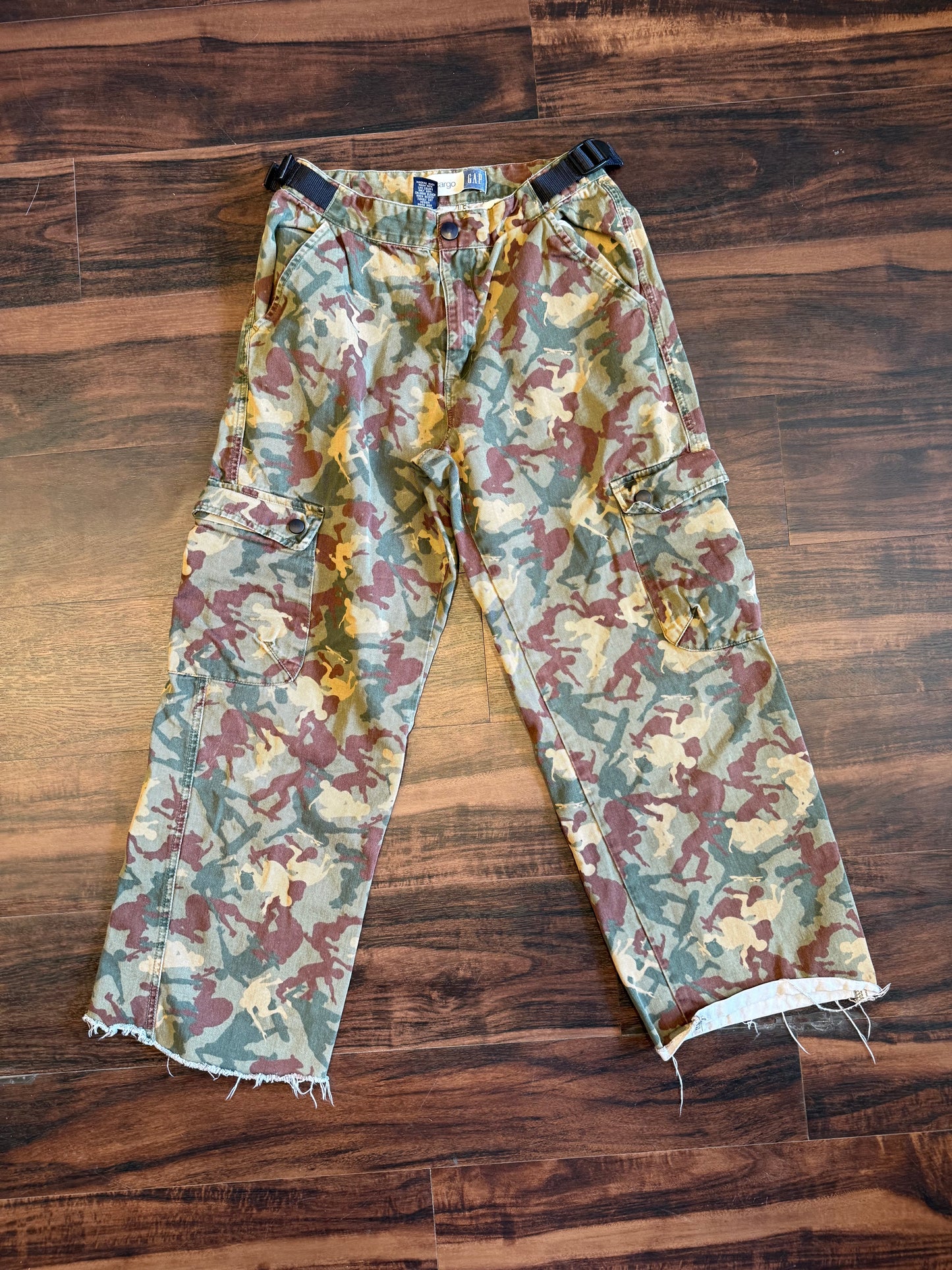 Vintage Gap Skateboard Camouflage Cargo Pants- 26x26