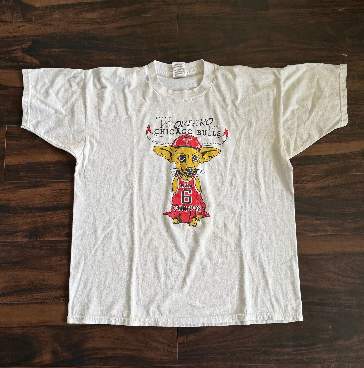 Vintage Yo Quiero Los Chicago Bulls NBA Champions T-Shirt- L
