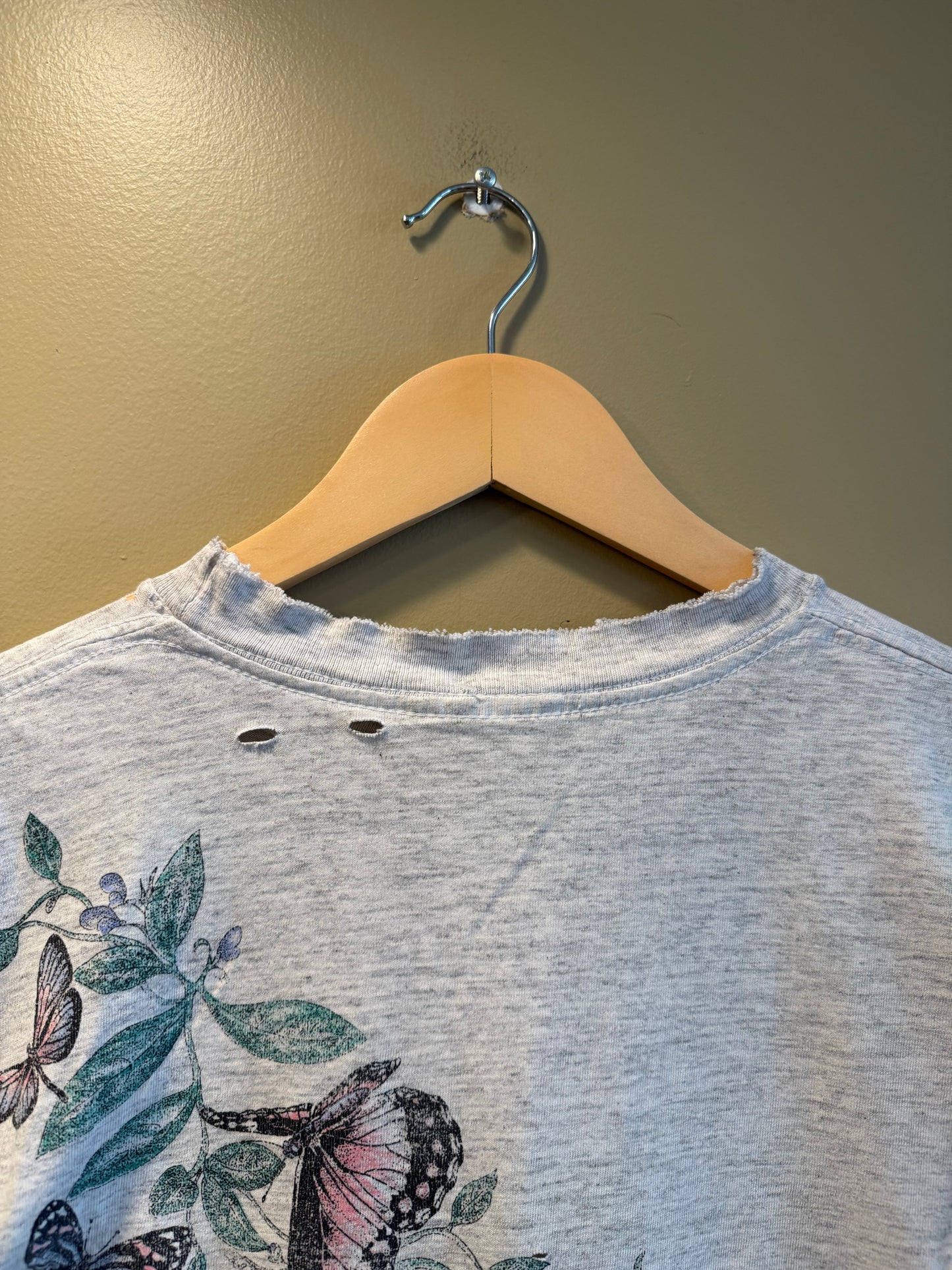Vintage Butterflies Gray Distressed T-Shirt- M