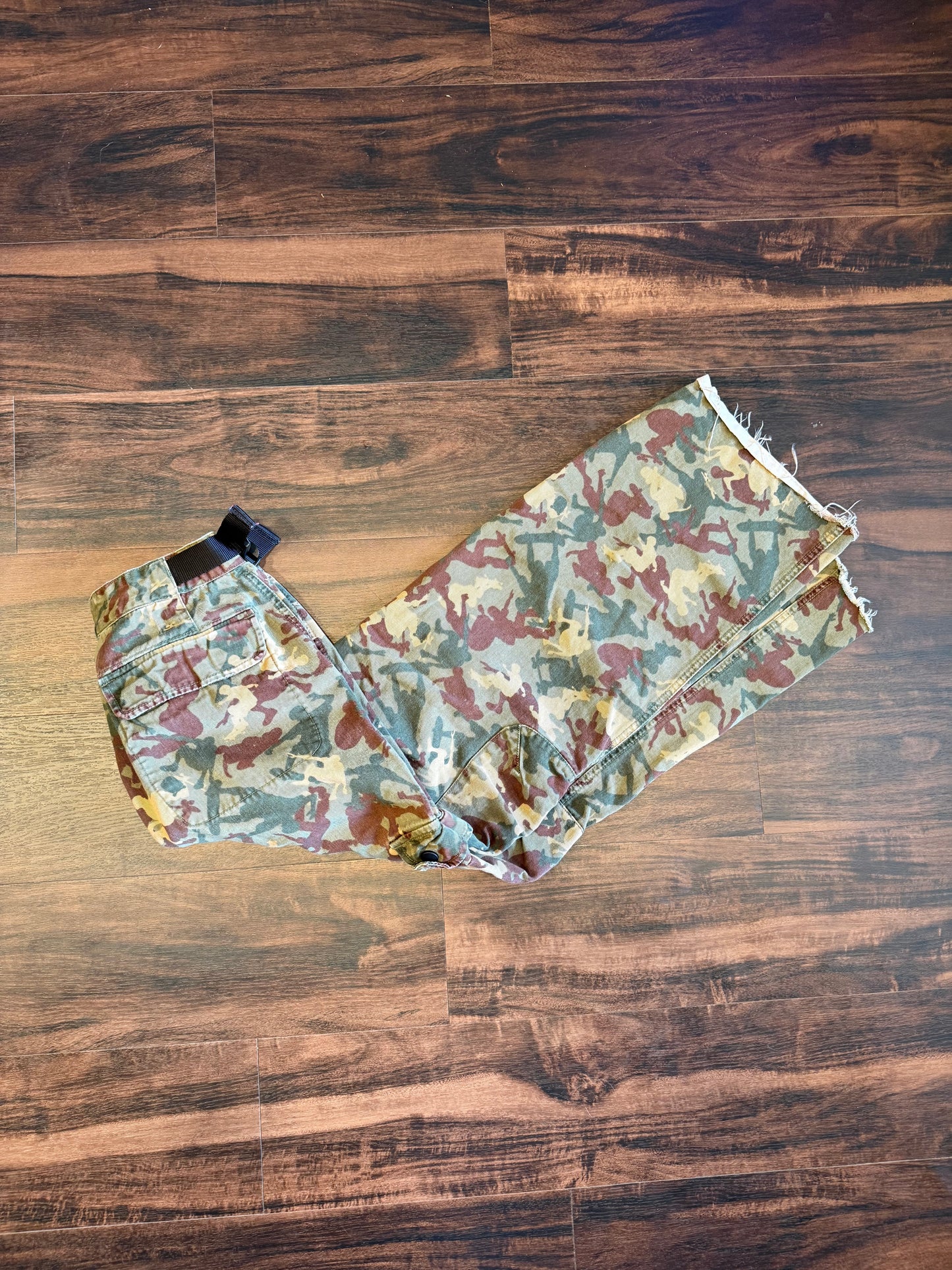 Vintage Gap Skateboard Camouflage Cargo Pants- 26x26