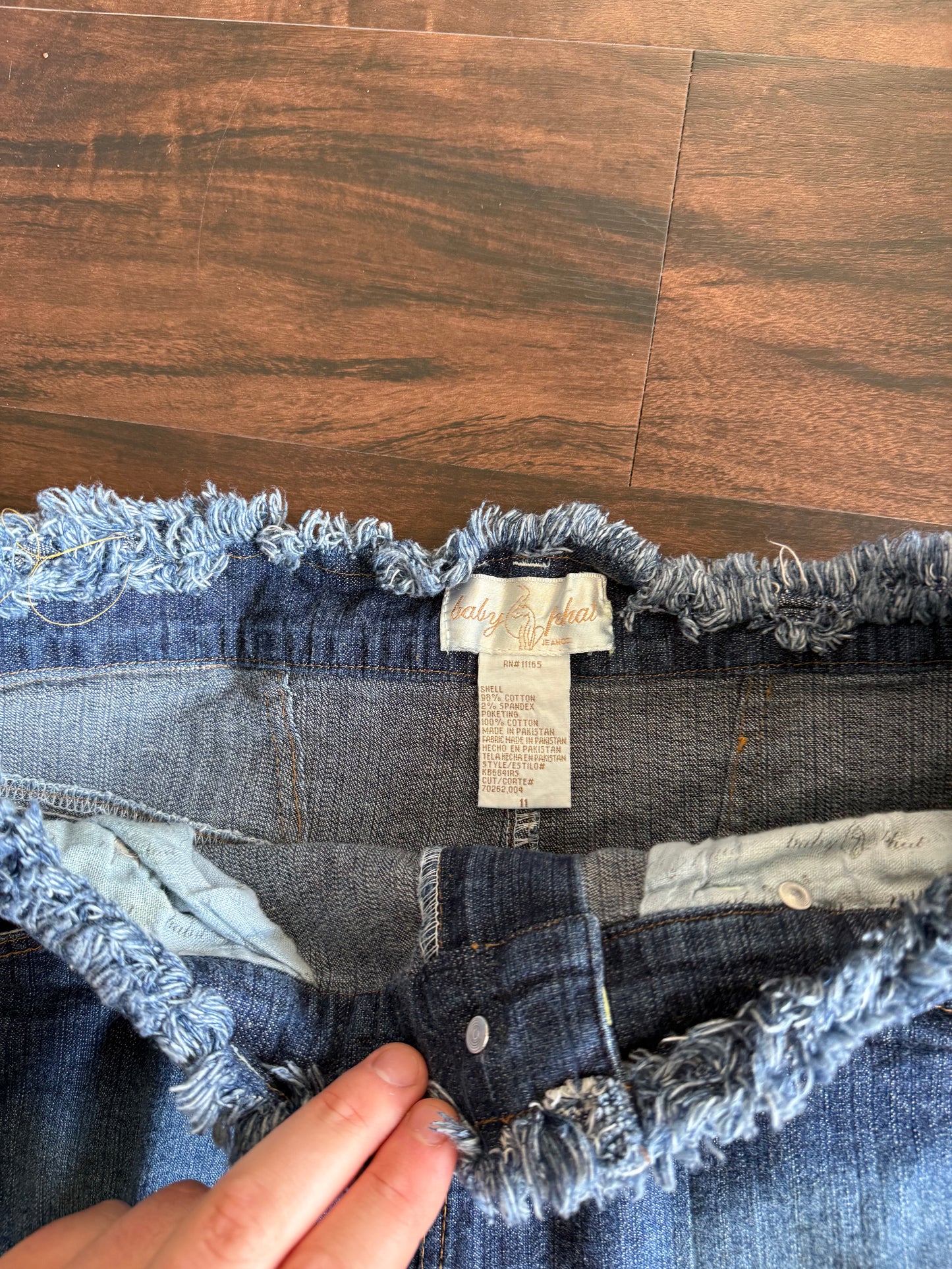 Vintage Y2K Phat Farm Ruffled Denim Skirt- 31
