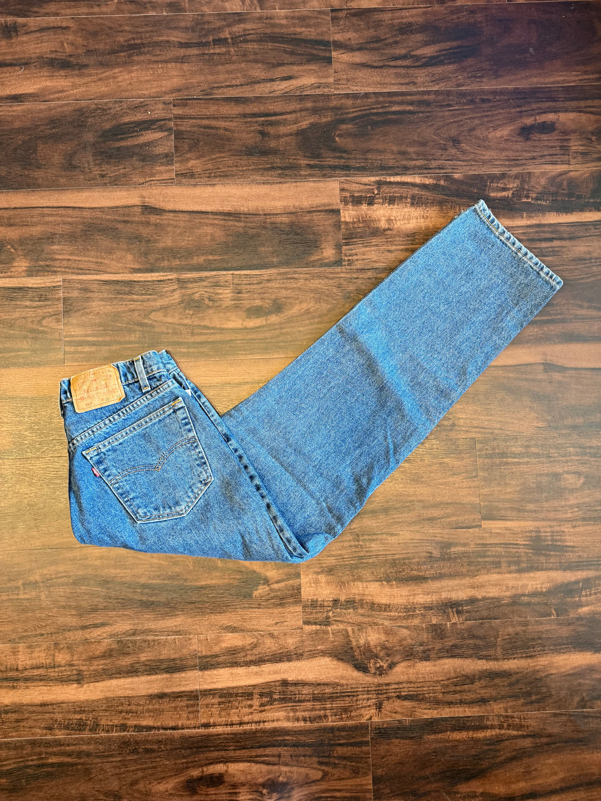 Vintage Levi’s 554 Dark Wash Denim Jeans- 30x33