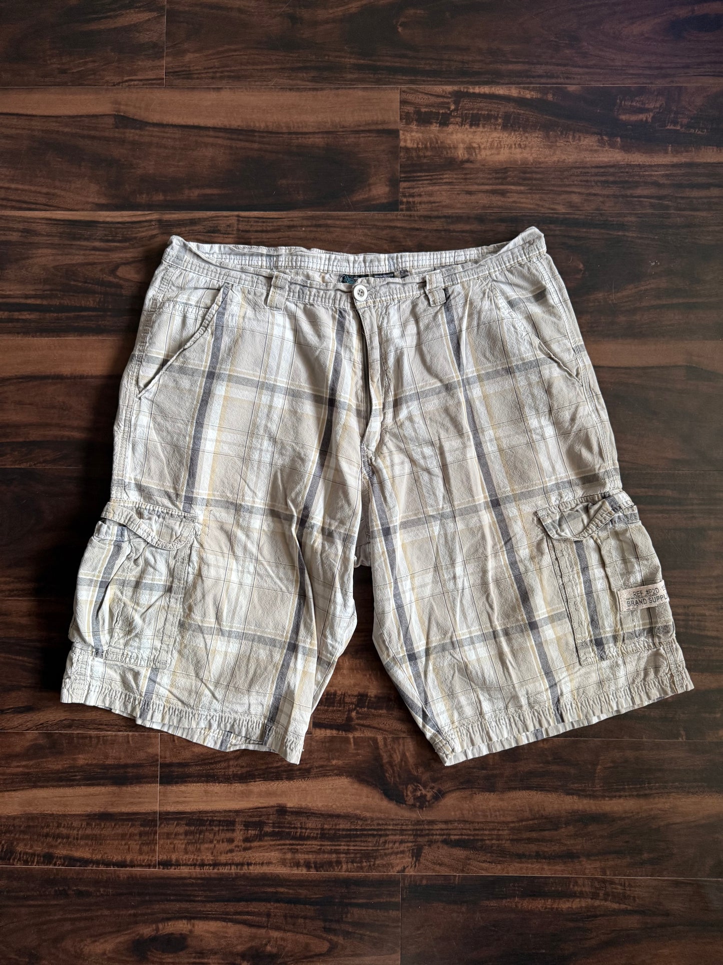 Vintage Burnside Surfwear Checkered Cotton Cargo Shorts- 34