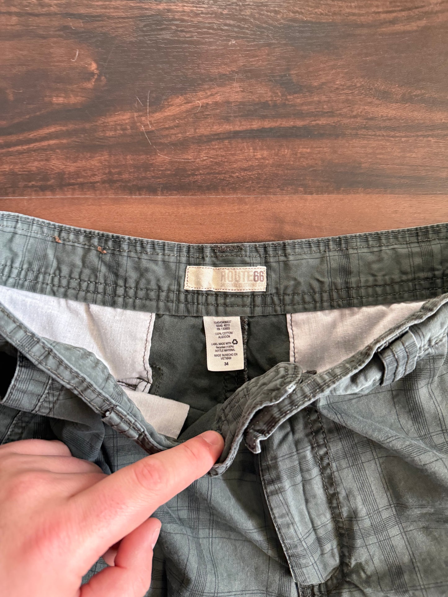 Vintage Y2K Route 66 Plaid Dark Green Shorts- 34