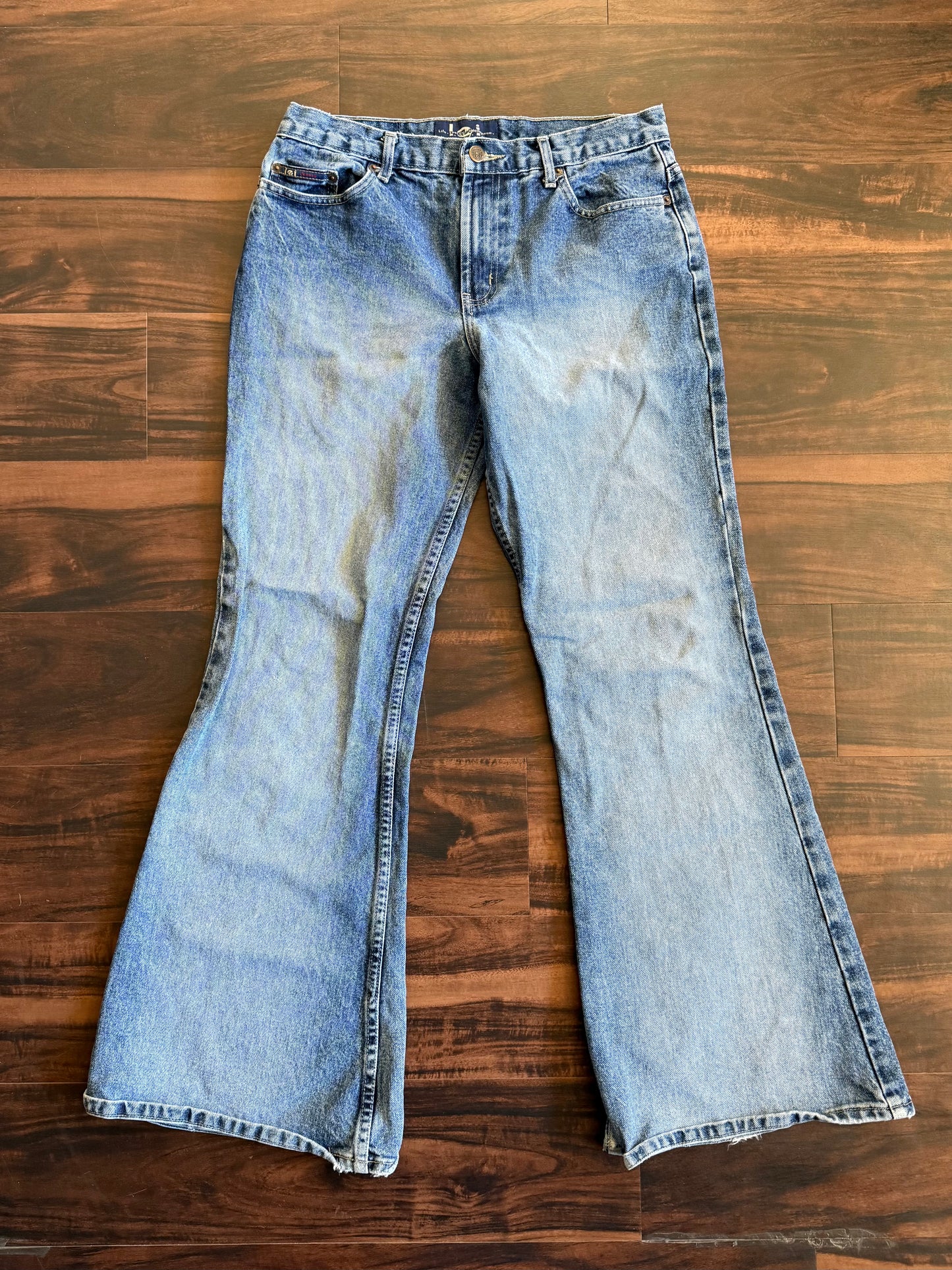 Vintage Y2K L.E.I. Flared Denim Jeans- 32x33