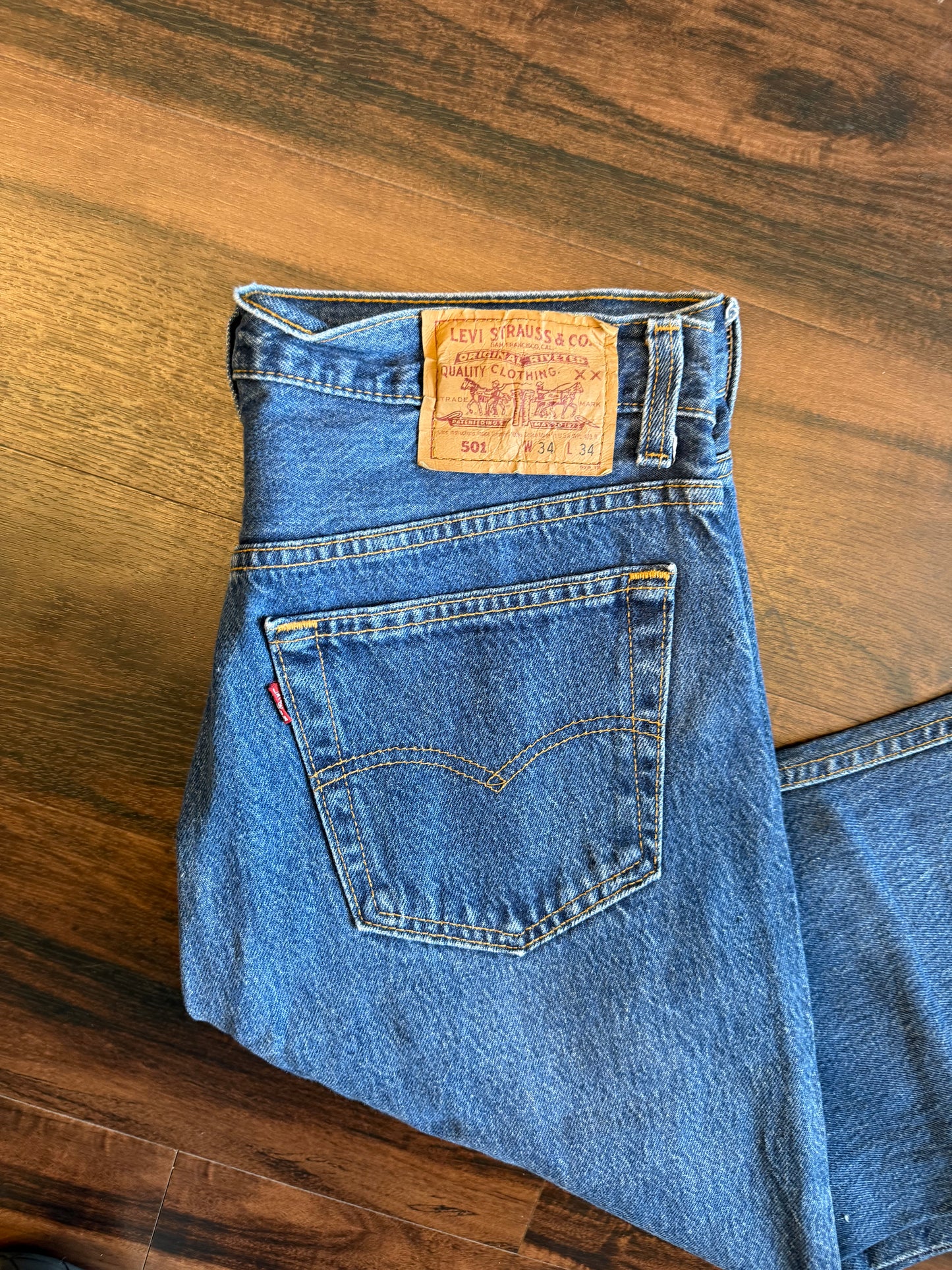 Vintage Levi’s 501 Dark Wash Jeans- 32x34