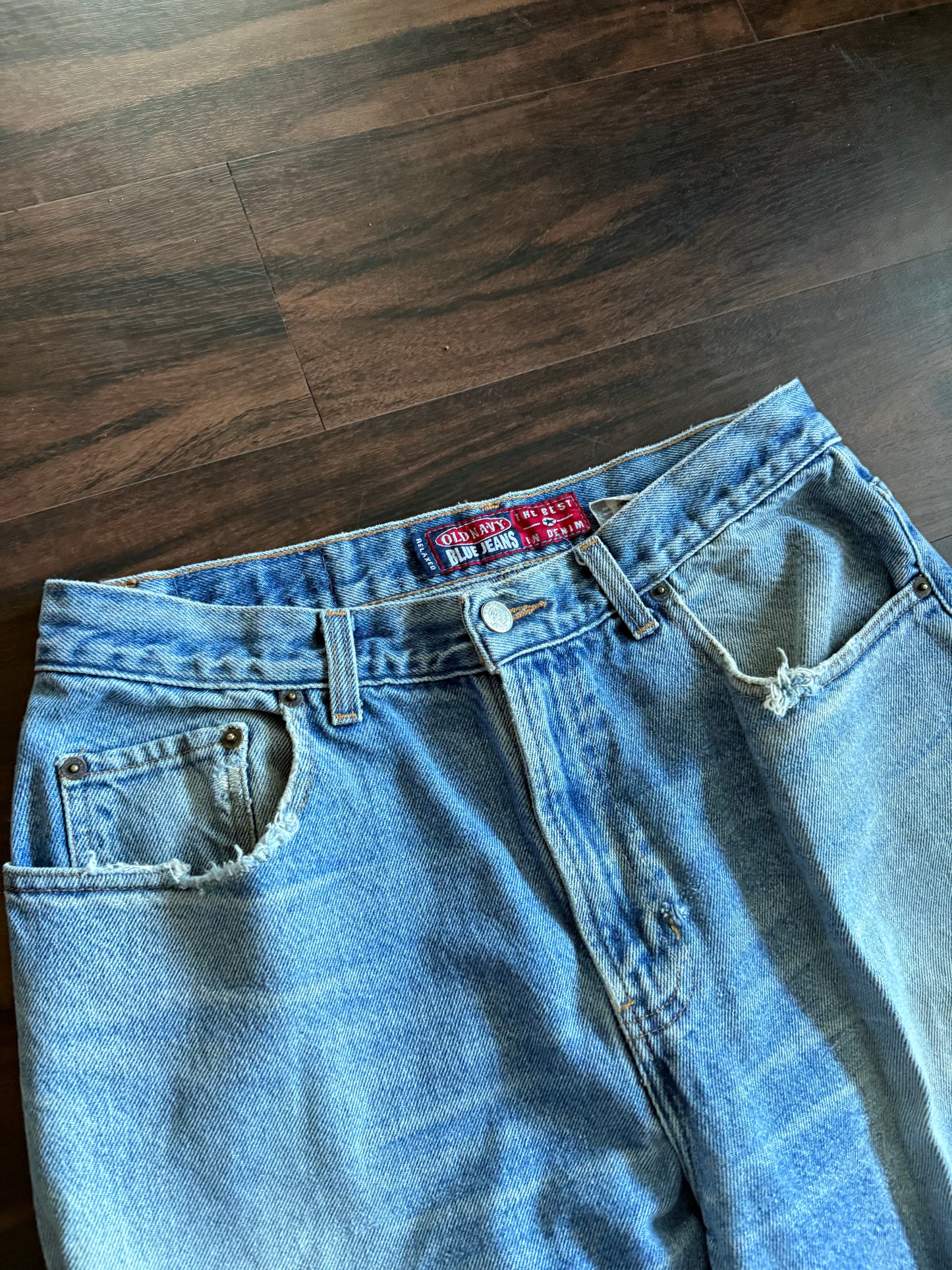 Vintage Y2K Old Navy Light Wash Distressed Denim Jeans- 32x32