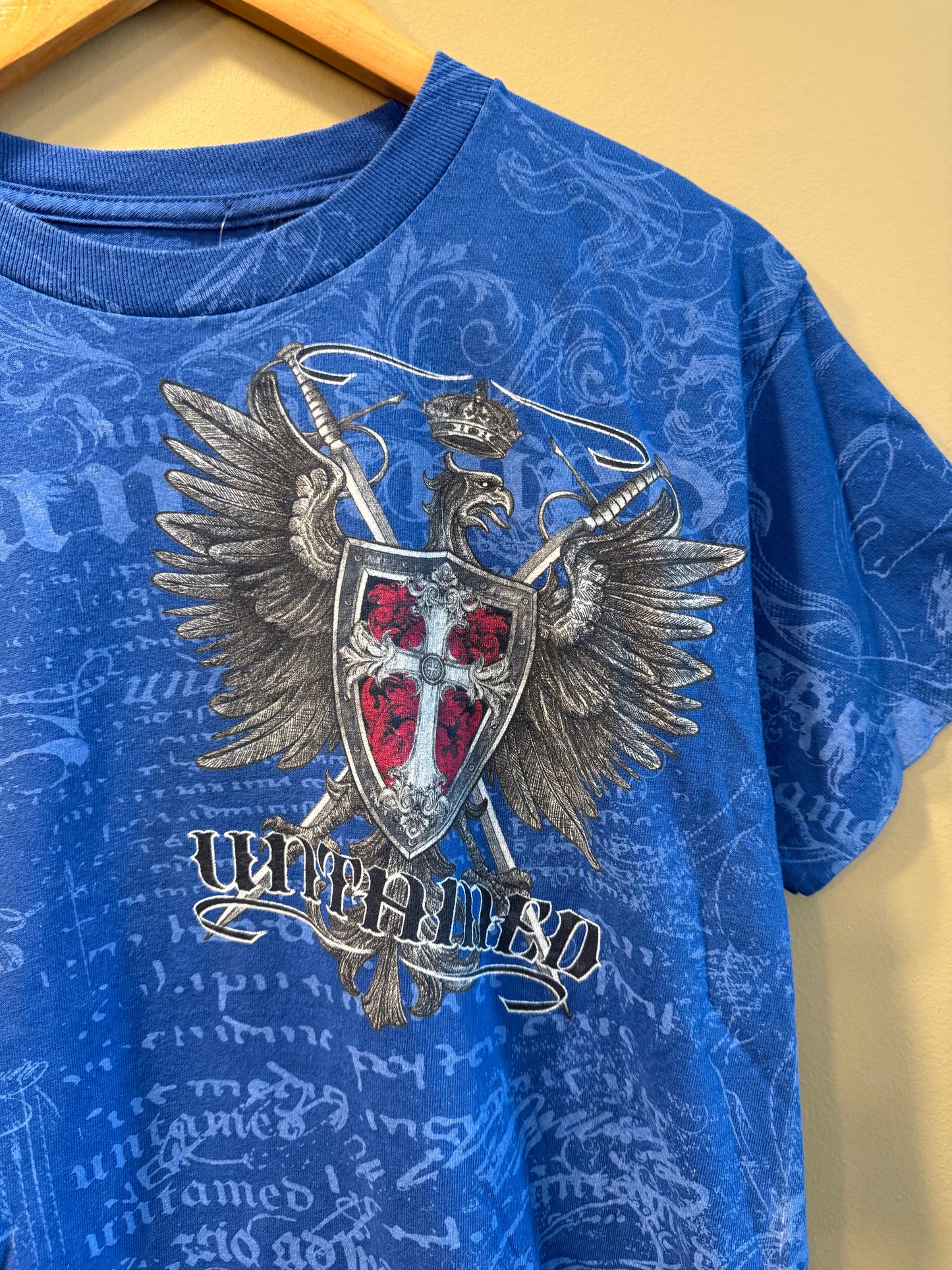 Vintage Y2K Untamed Eagle & Shield Blue T-Shirt- M