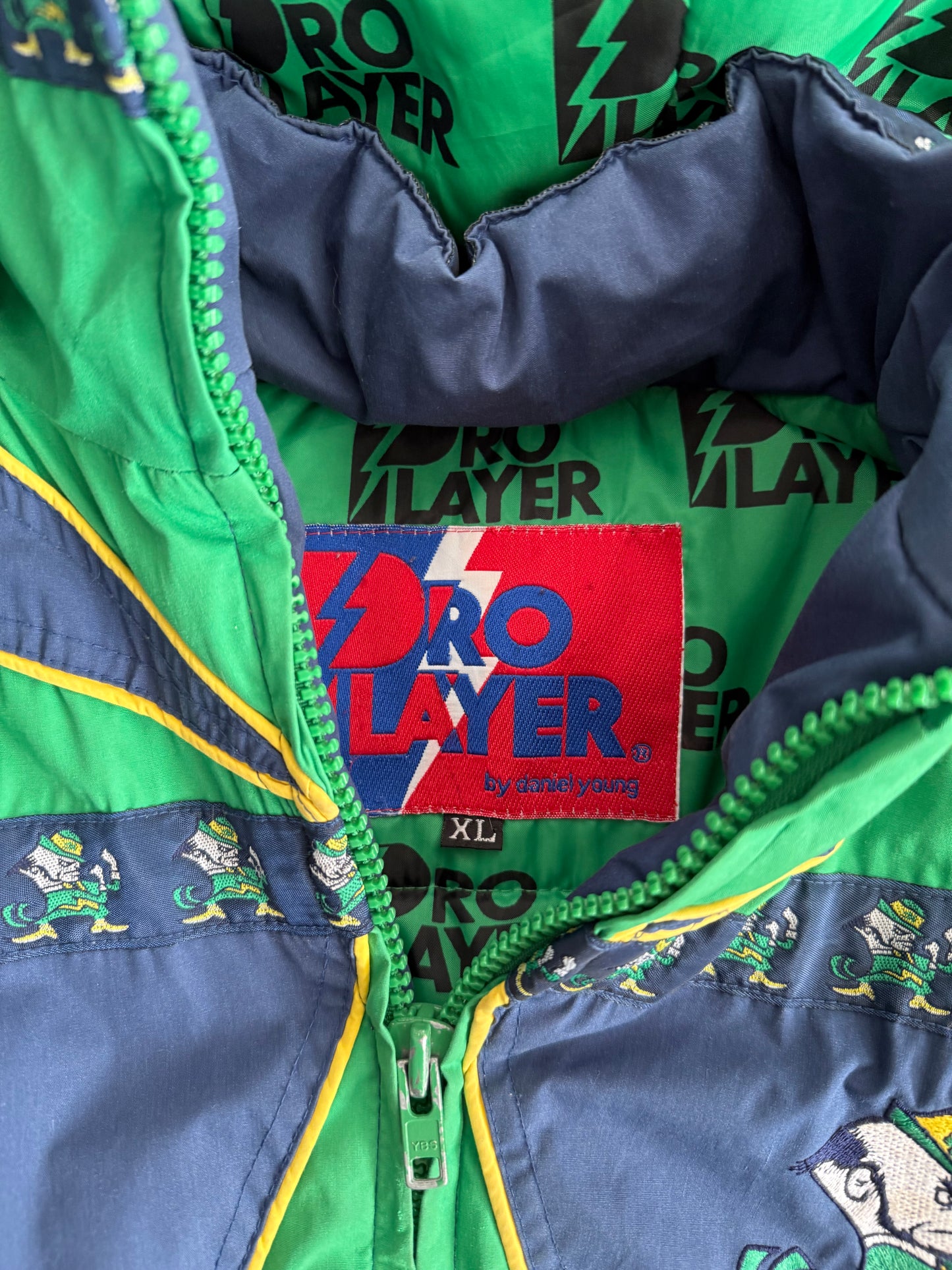 Vintage Pro Player Notre Dame Fighting Irish Puffer Jacket- XL