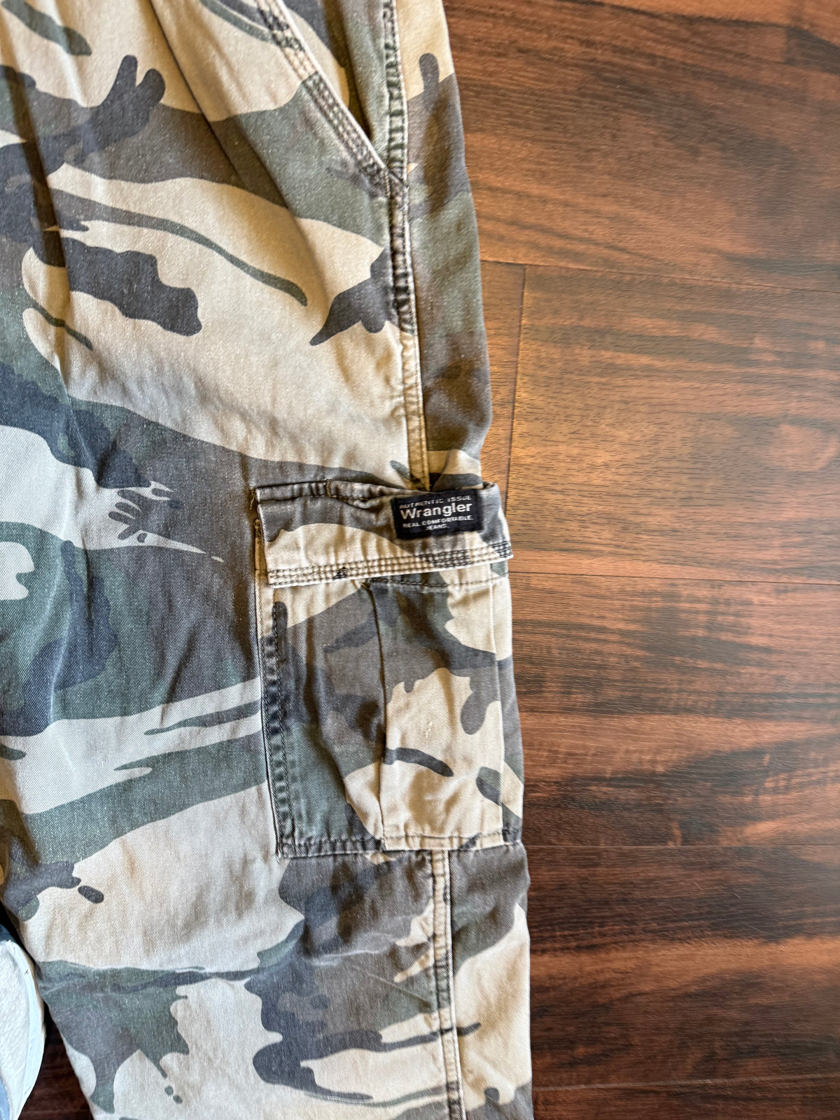 Vintage Wrangler Fleece-Lined Camouflage Cargo Pants- 36x30