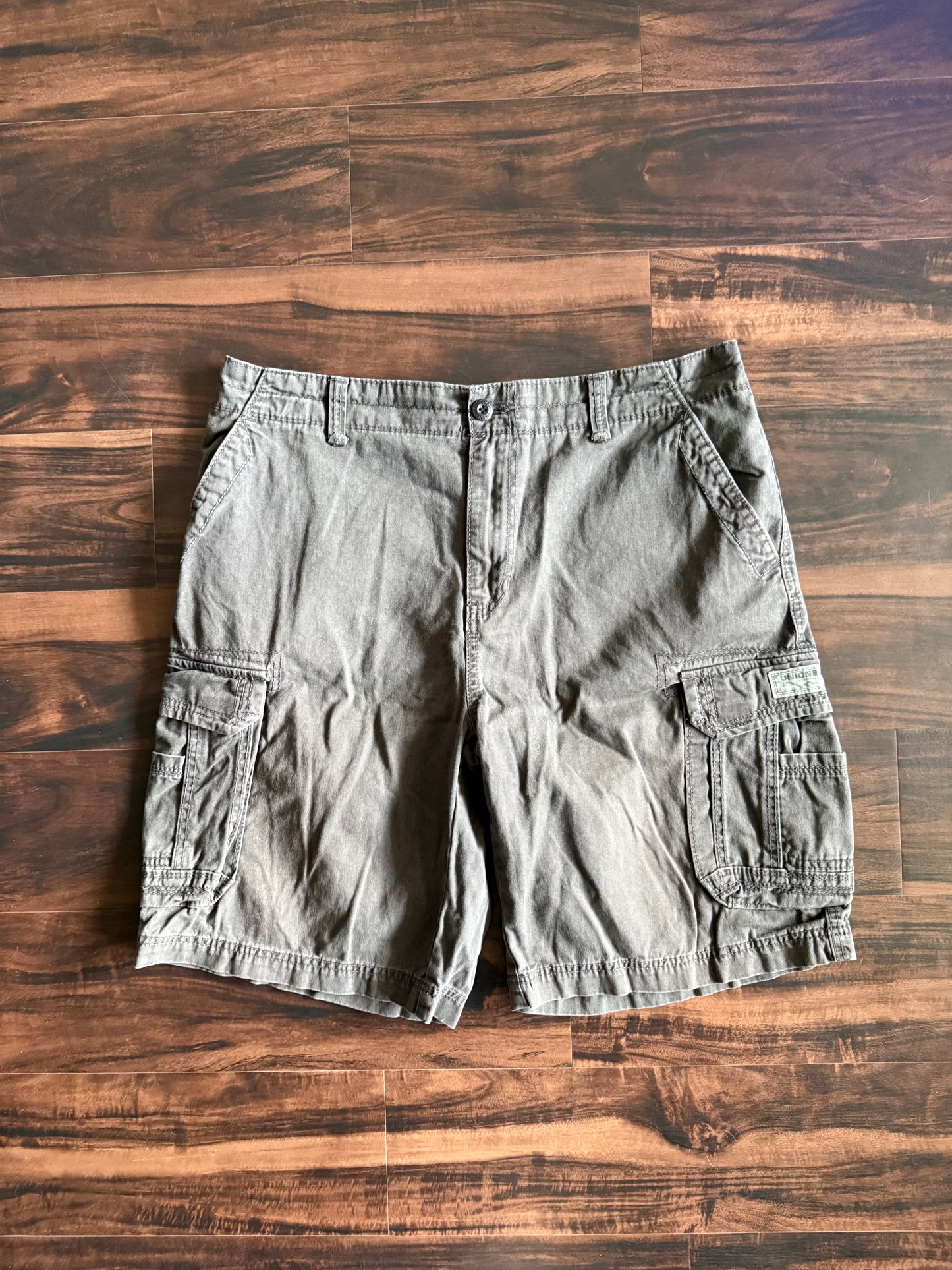 Vintage Union Bay Dark Gray Cargo Shorts- 38
