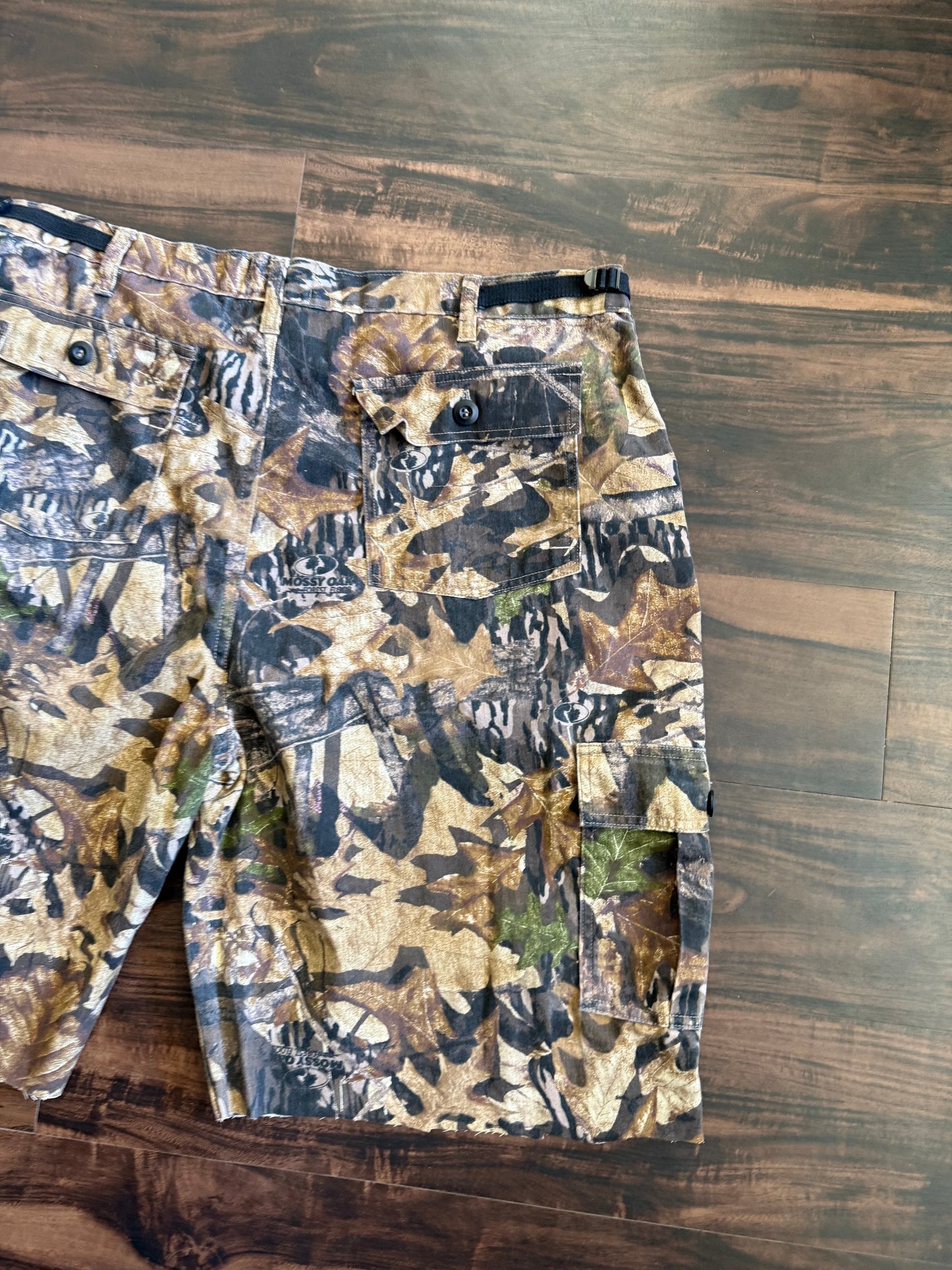 Vintage Real Tree Camouflage Cargo Shorts- 42