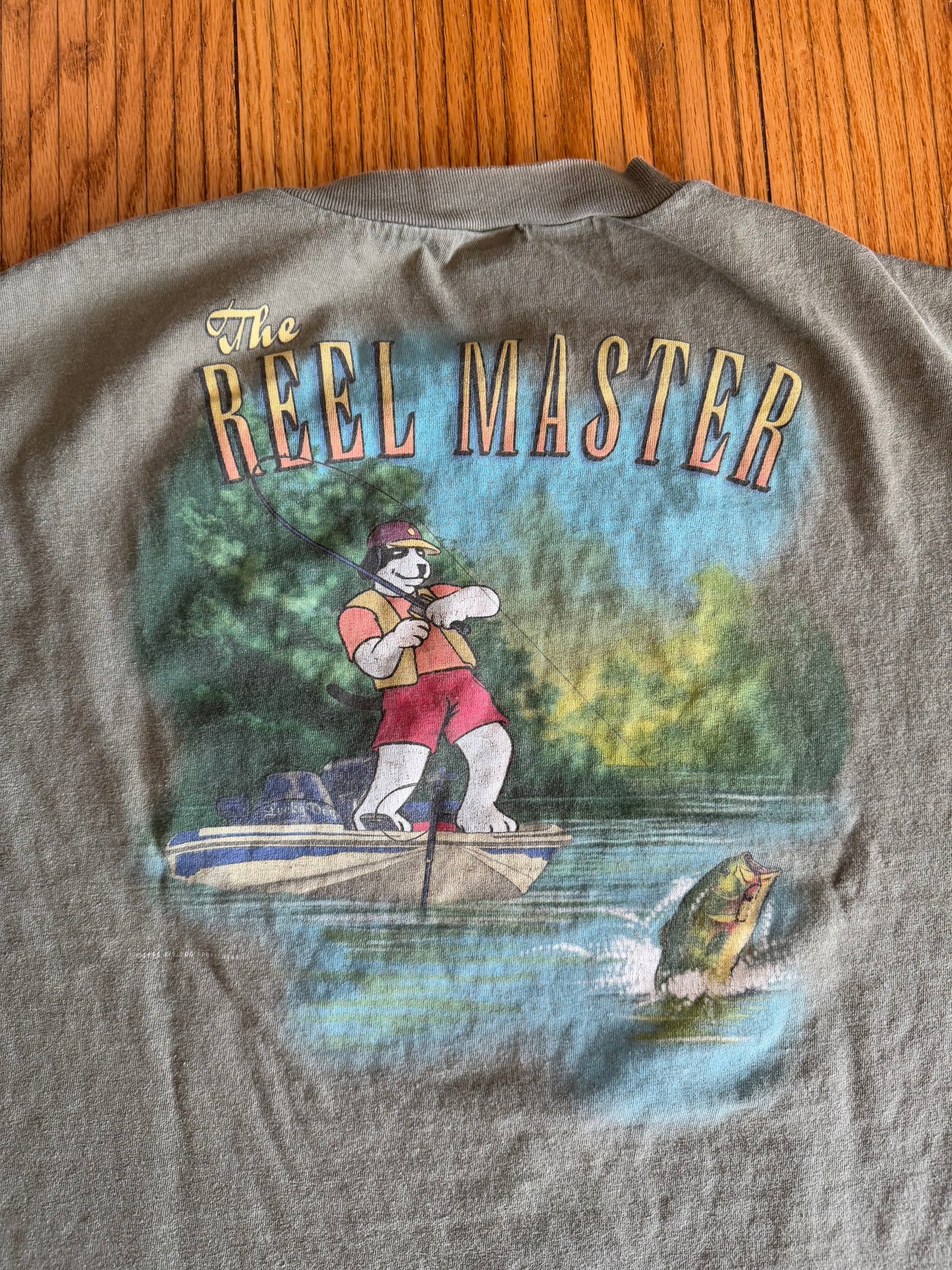 Vintage Big Dogs Reel Master Fishing Cropped T-Shirt- L