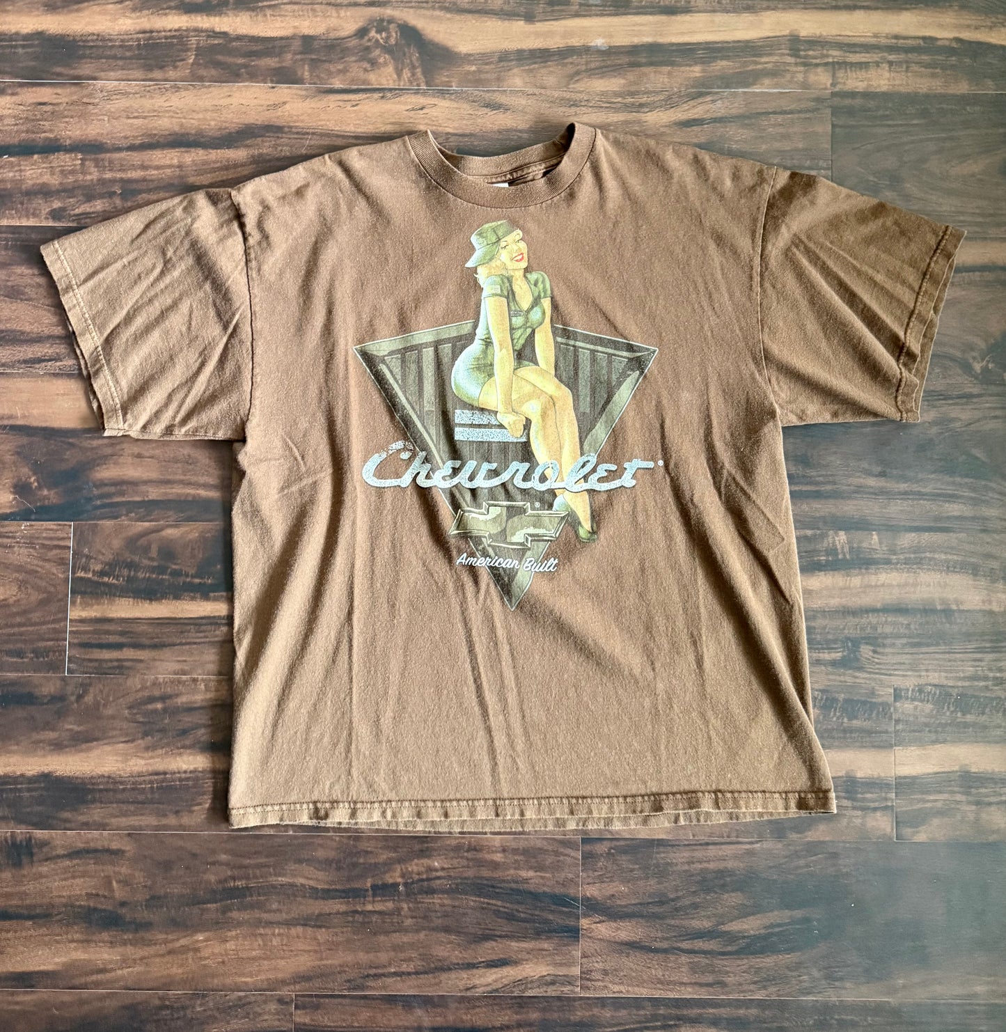 Vintage Chevrolet Brown Pinup Girl T-Shirt- XL