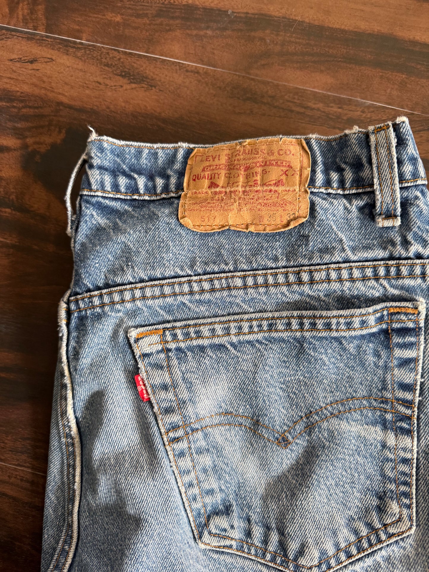 Vintage Levi’s 517 Made in USA Denim Jeans- 33x32