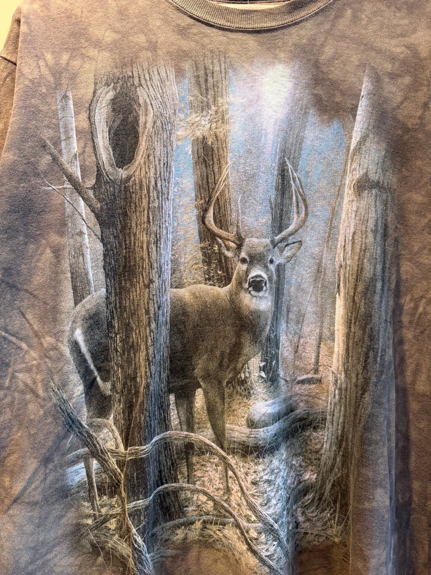 Vintage The Mountain Whitetail Deer Nature Brown T-Shirt- L