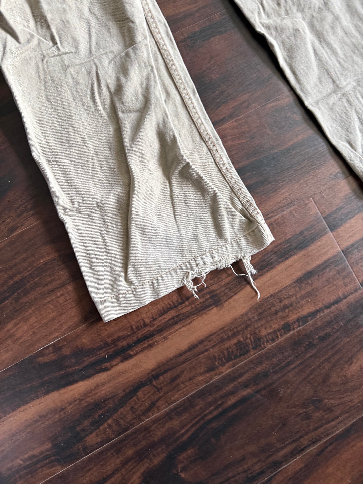 Vintage Levi’s Workwear Khaki Cargo Pants- 34x34