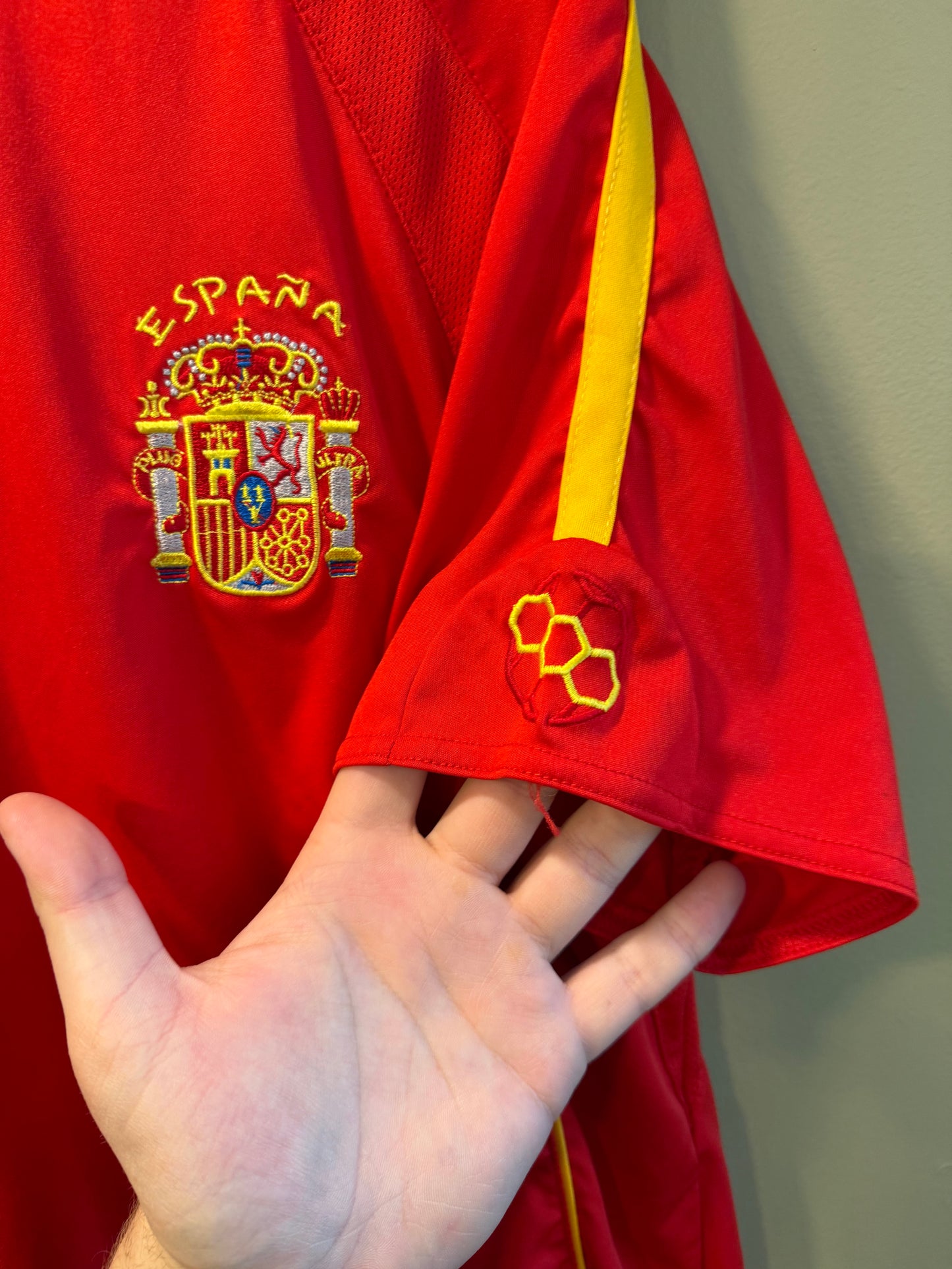 Vintage Spain National Team Fernando Torres Red Soccer Jersey- L